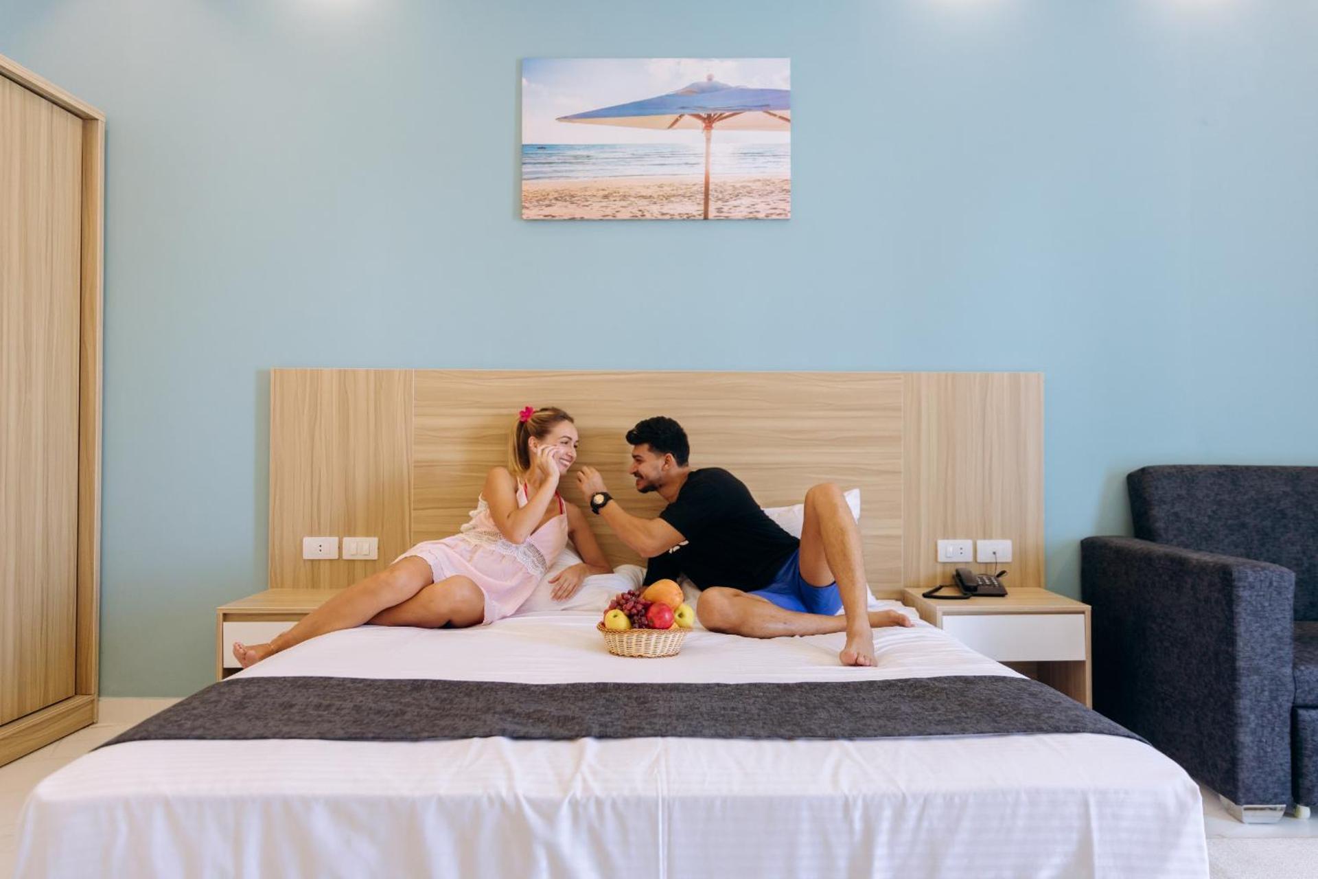 Sky Star Hotel free shuttle to Hurghada City Center - Photo 246