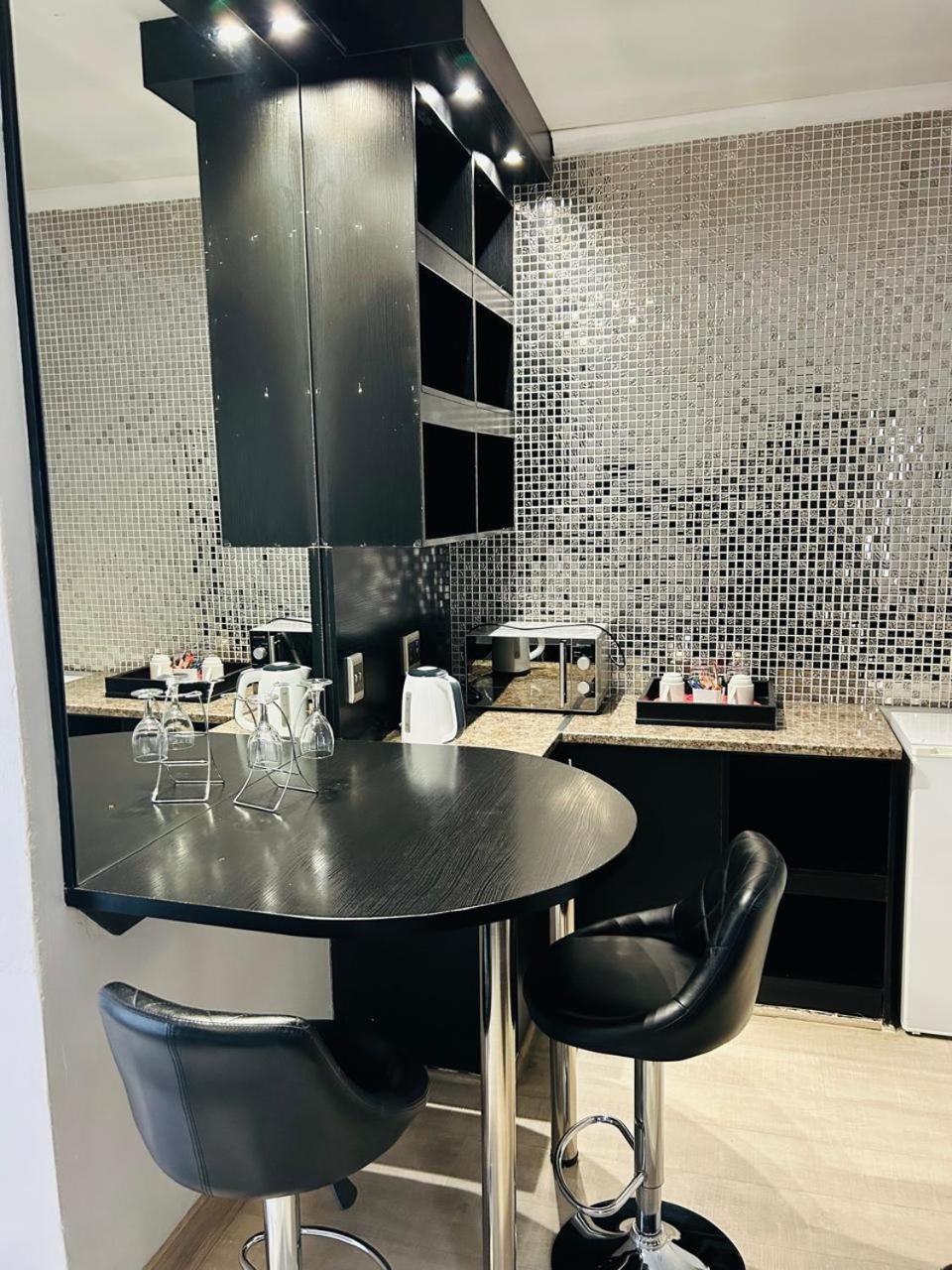 Scenery Maqalika Guesthouse - Photo 8