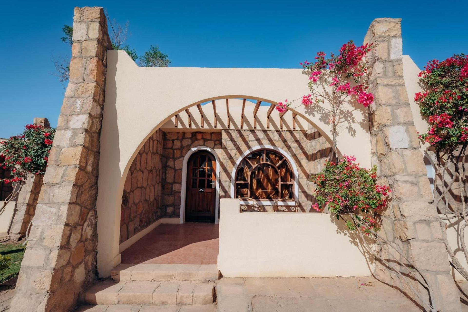 Seti Abu Simbel Lake Resort - Photo 12