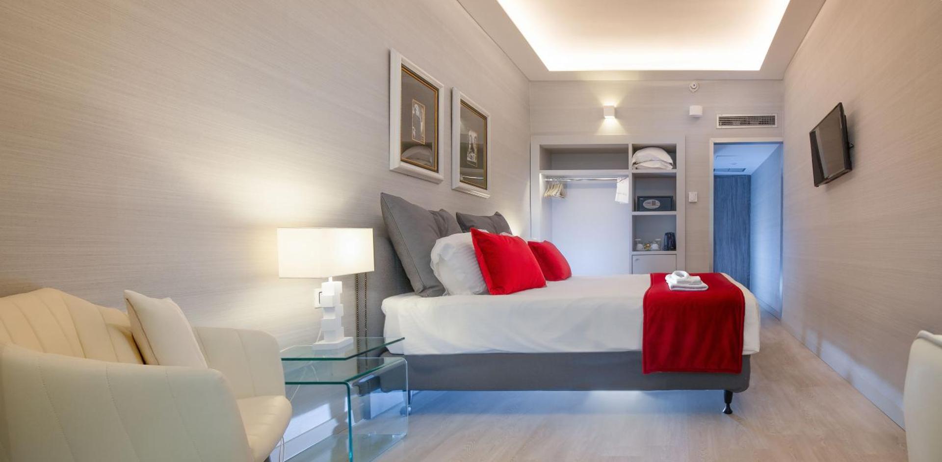 Basic Single Room with Courtyard View