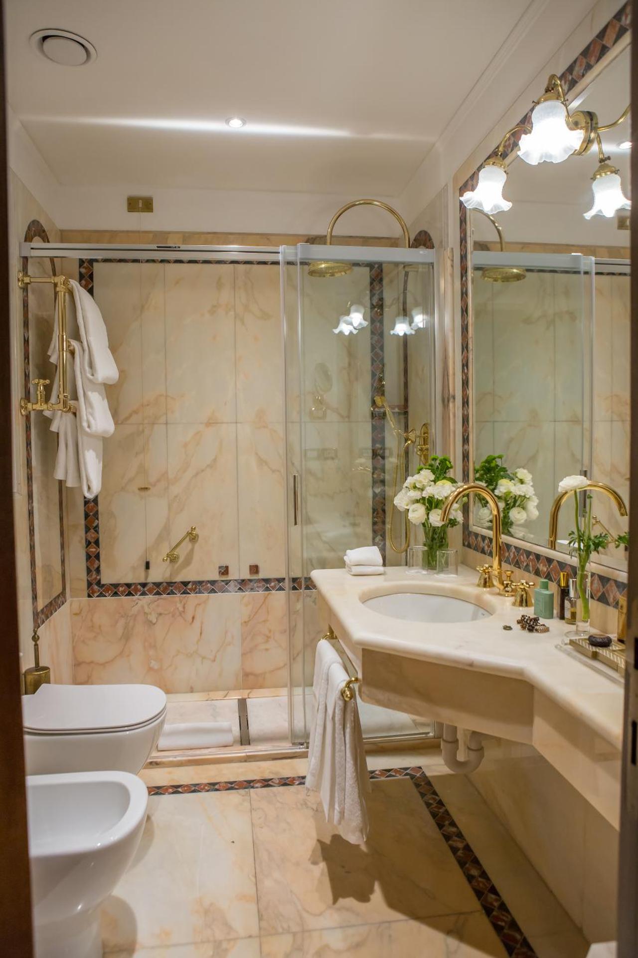 Due Torri Hotel - Photo 58