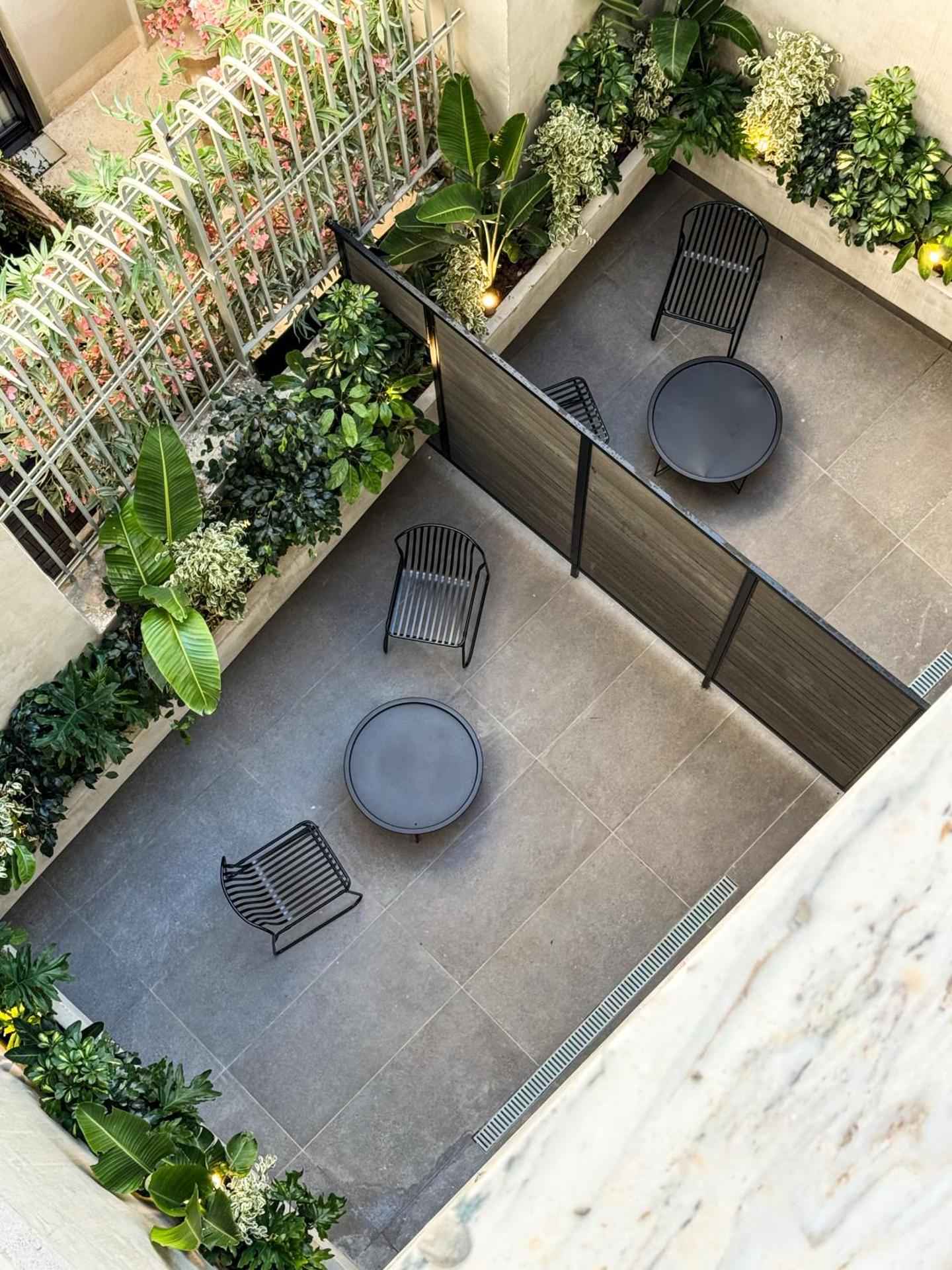 Standard Double Urban Garden