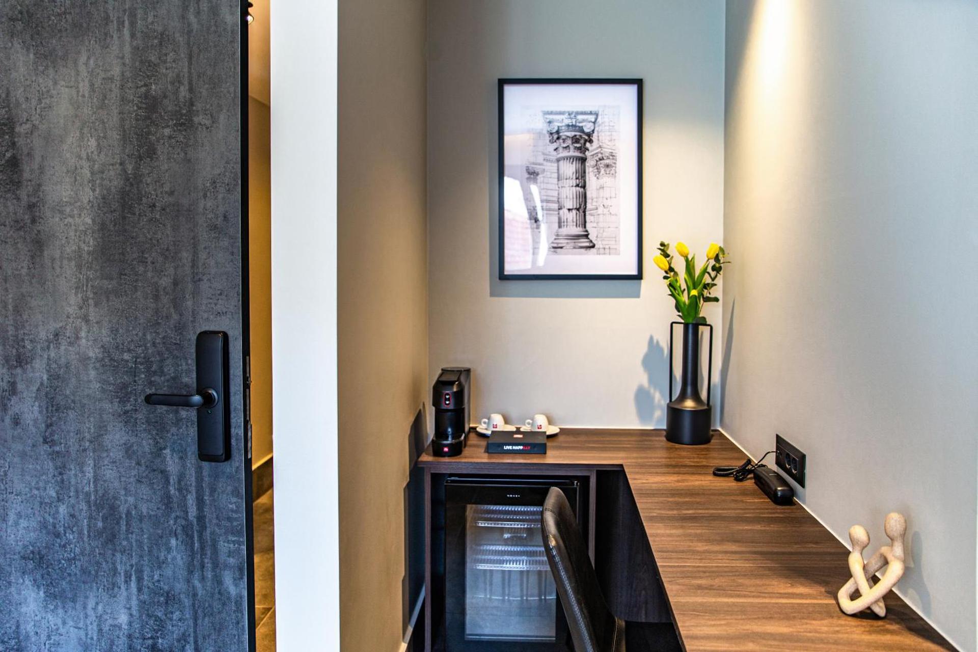 NOOS Acropolis - Photo 31