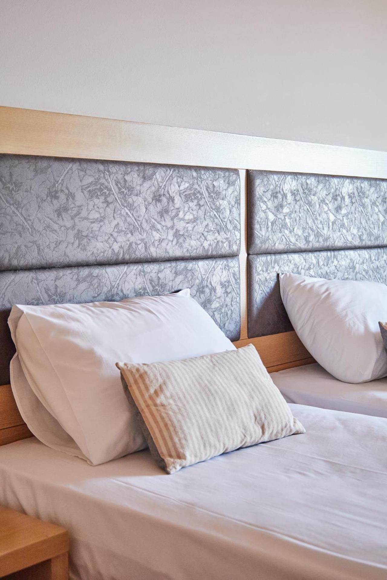 Skiros Palace Hotel - Photo 11
