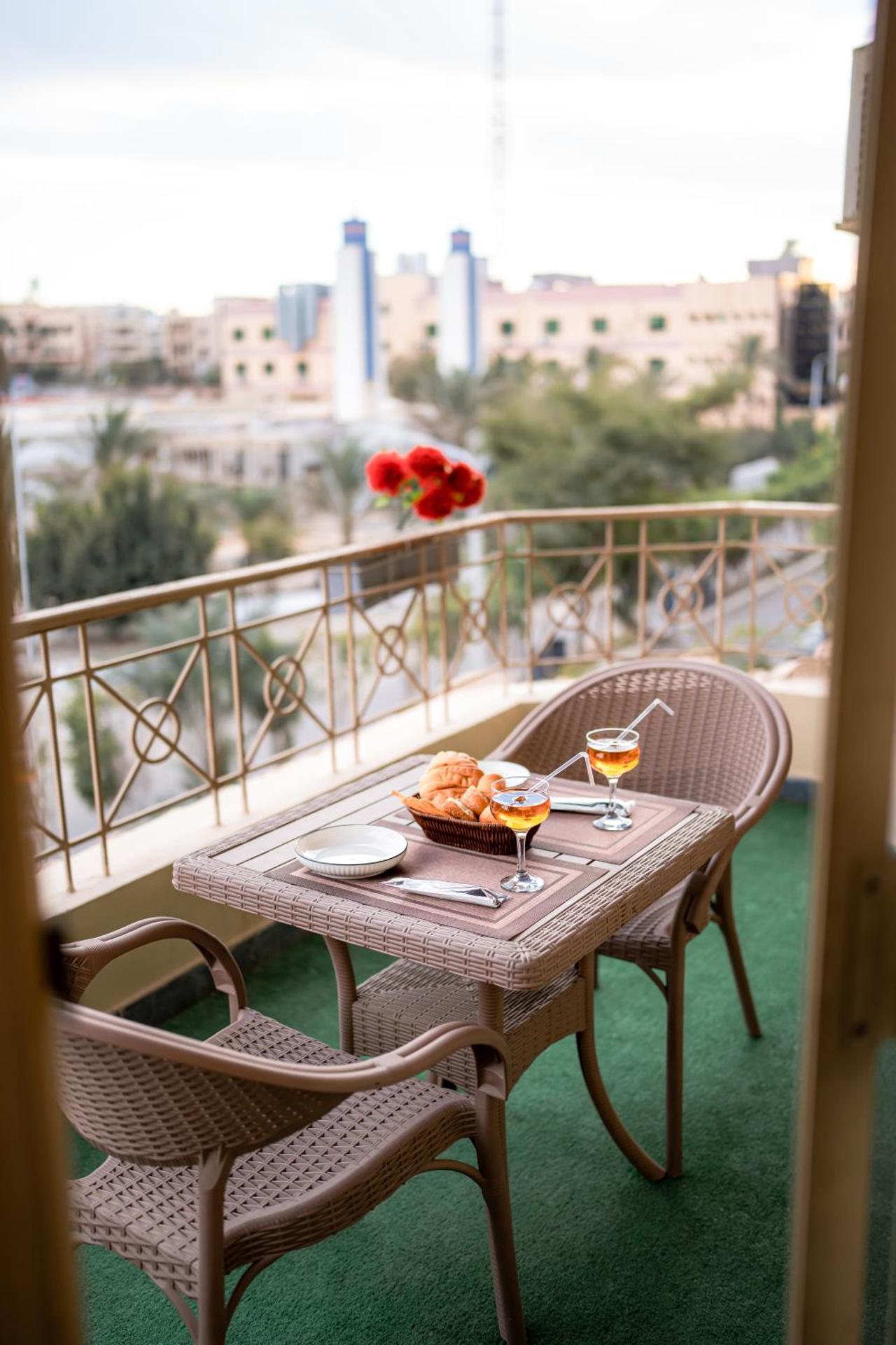 The H Cairo Suites - Photo 45