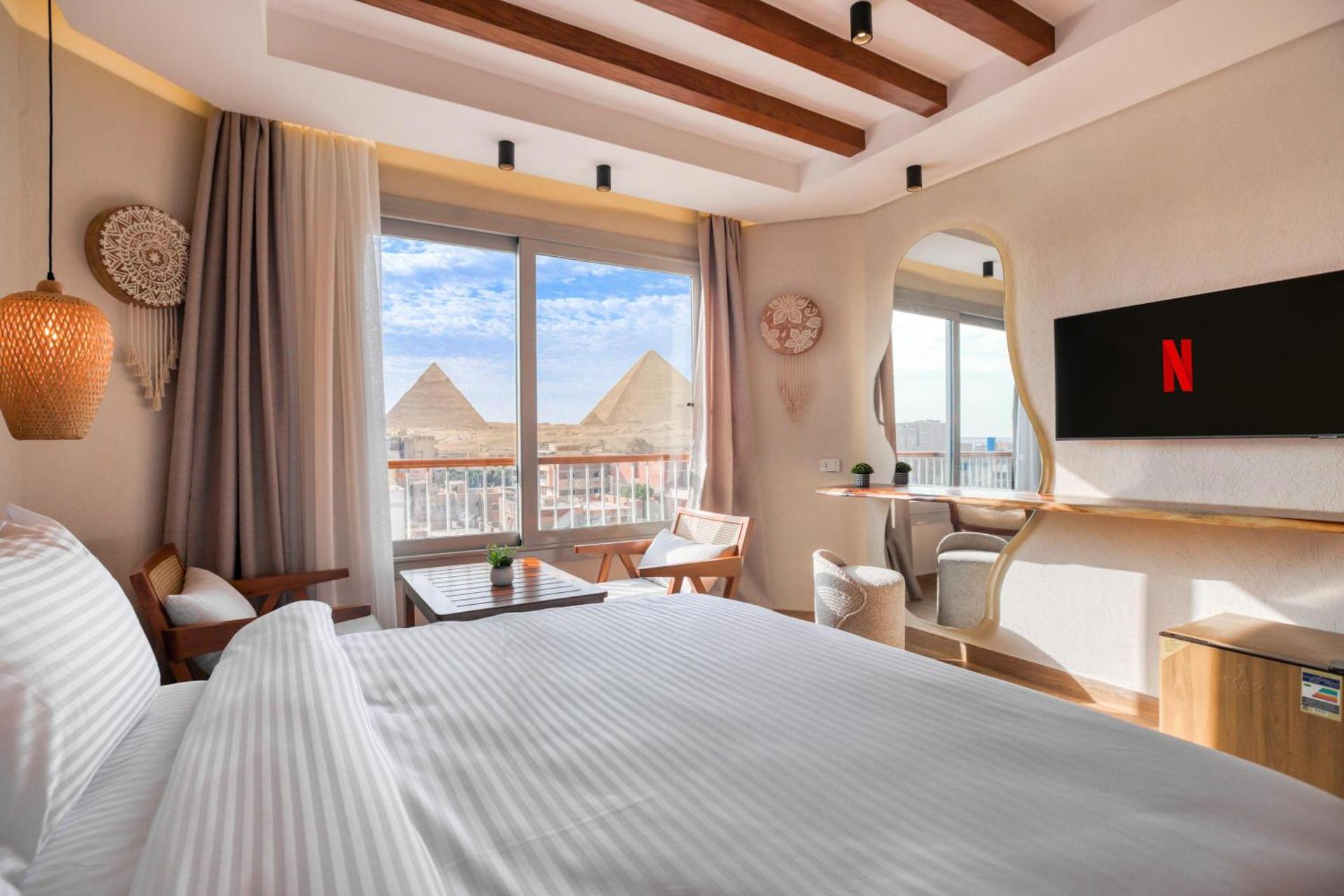 Galaxy Pyramids View INN - Photo 34