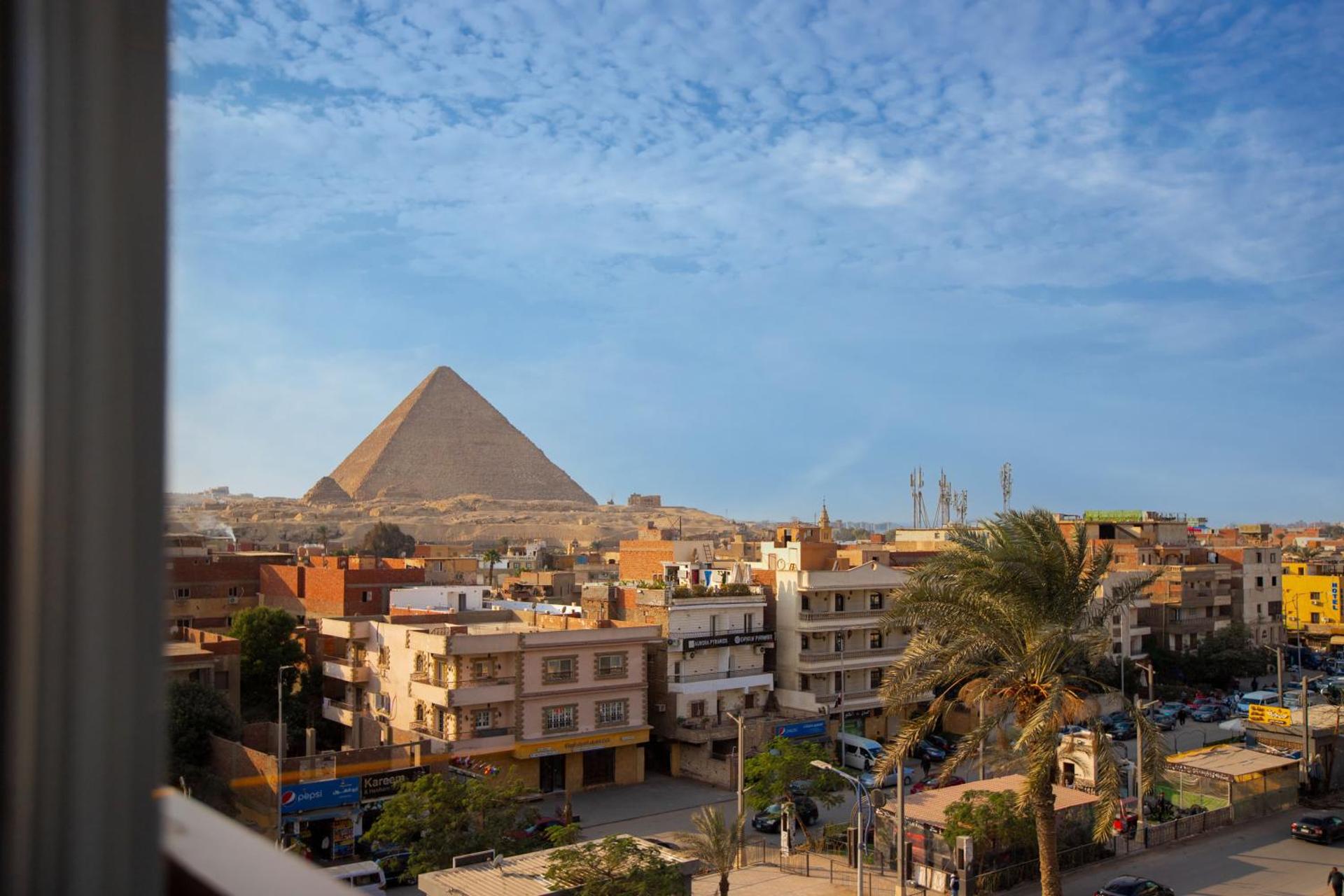 Galaxy Pyramids View INN - Photo 53