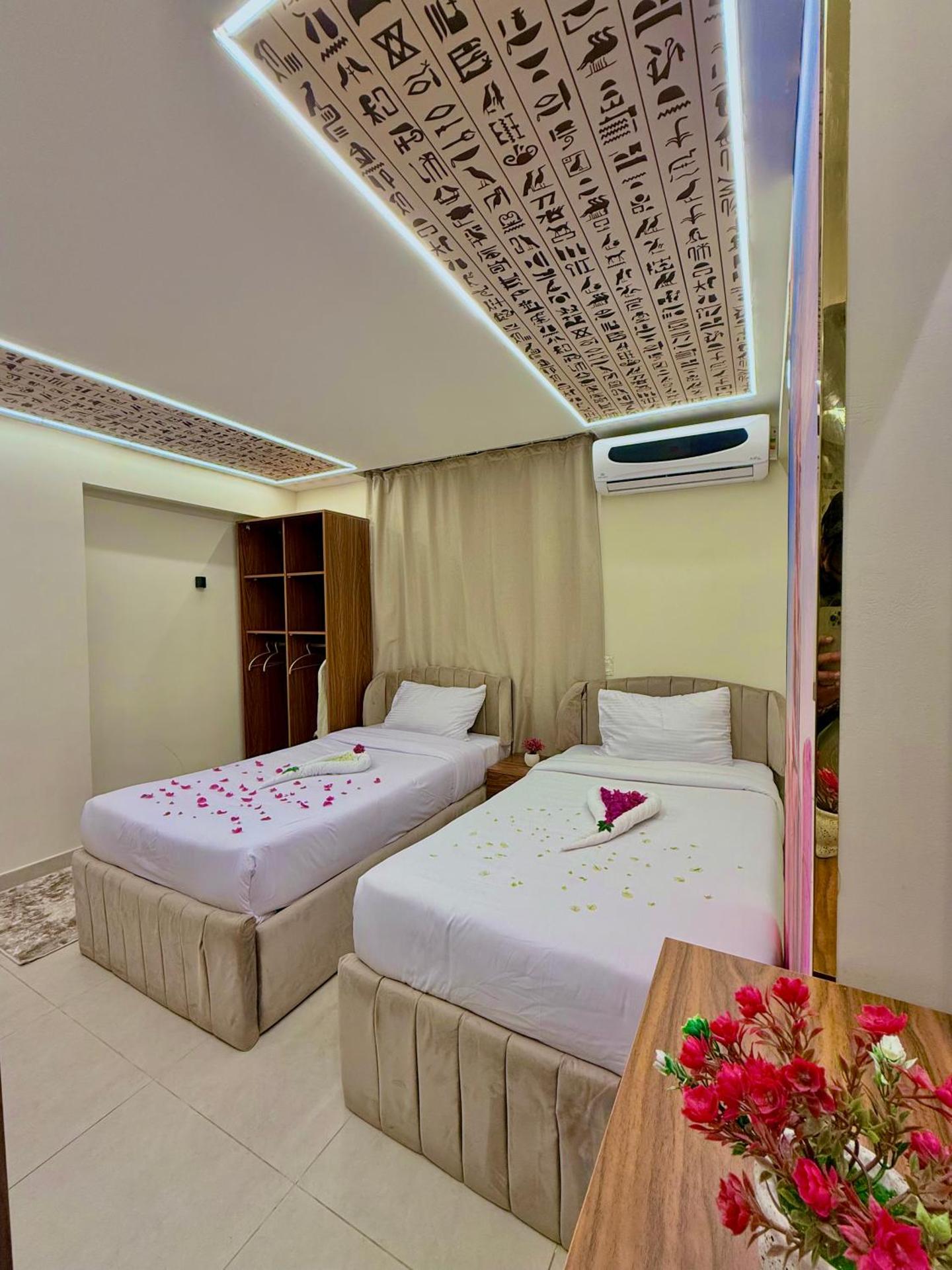 Miami Pyramids View - Photo 27