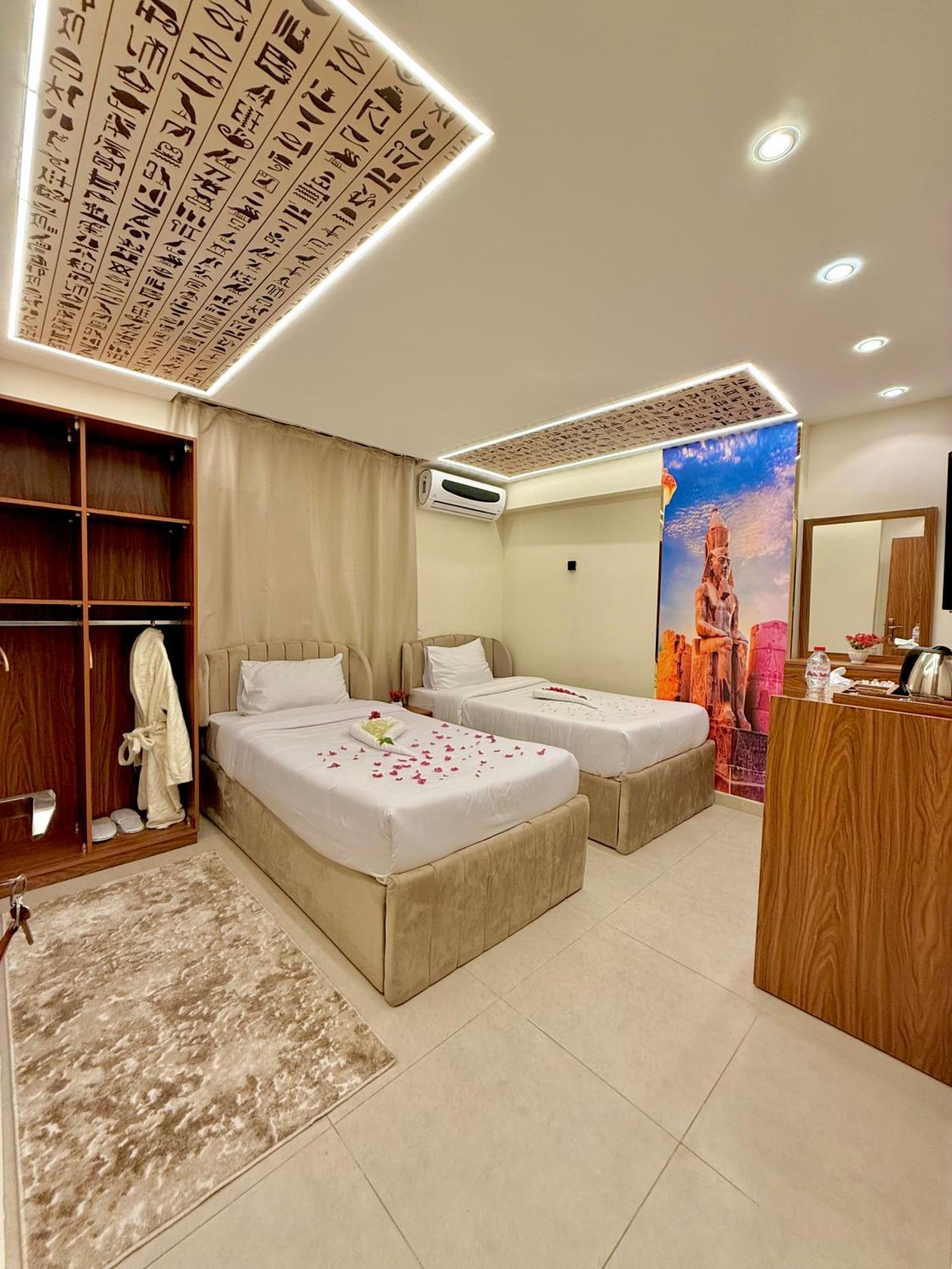 Miami Pyramids View - Photo 64