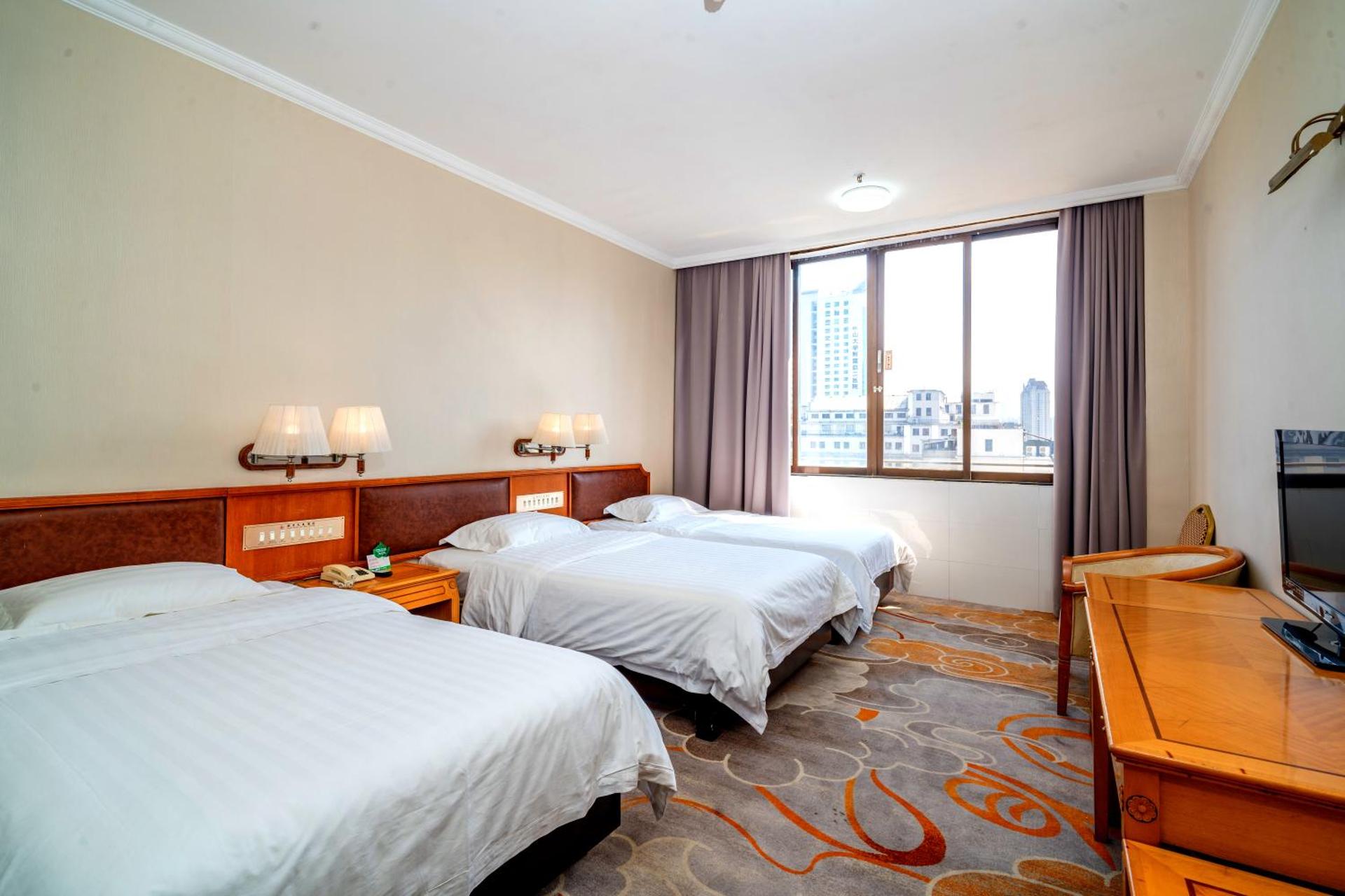 Nanfang Dasha Hotel - Photo 16