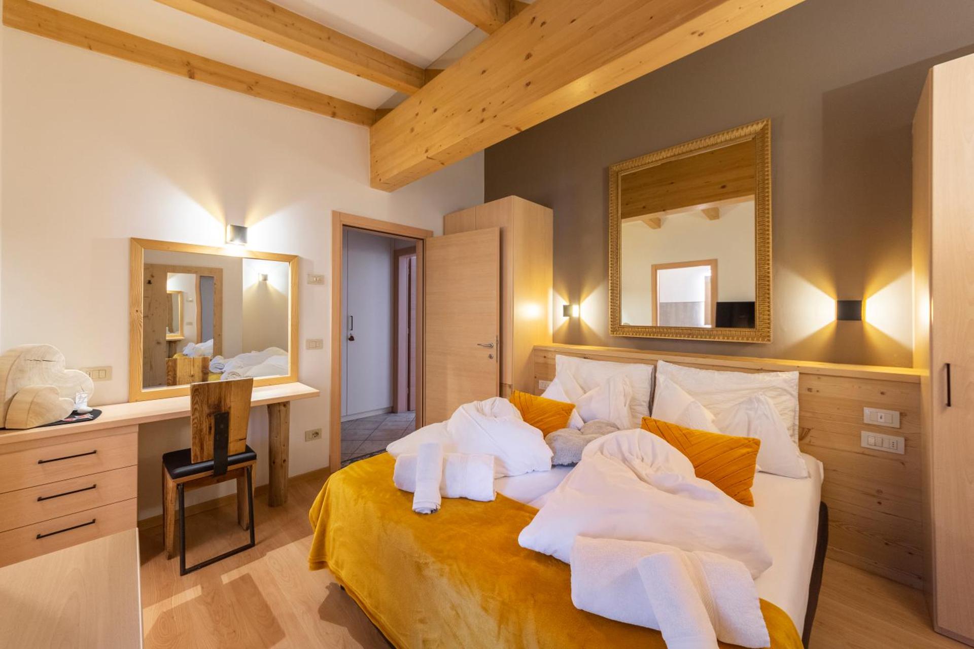 Hotel Faloria - Photo 39