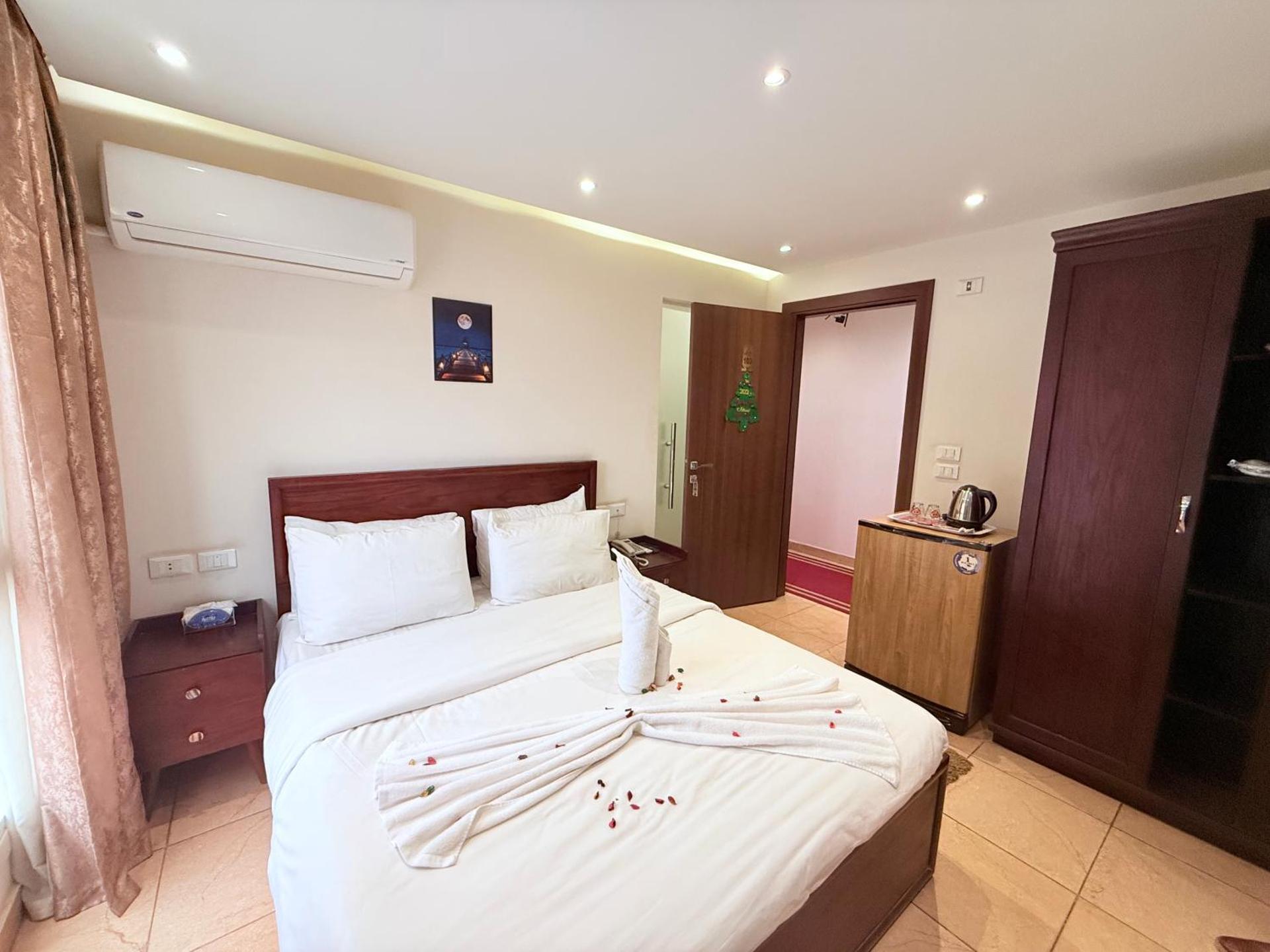 King Khafren View INN - Photo 24