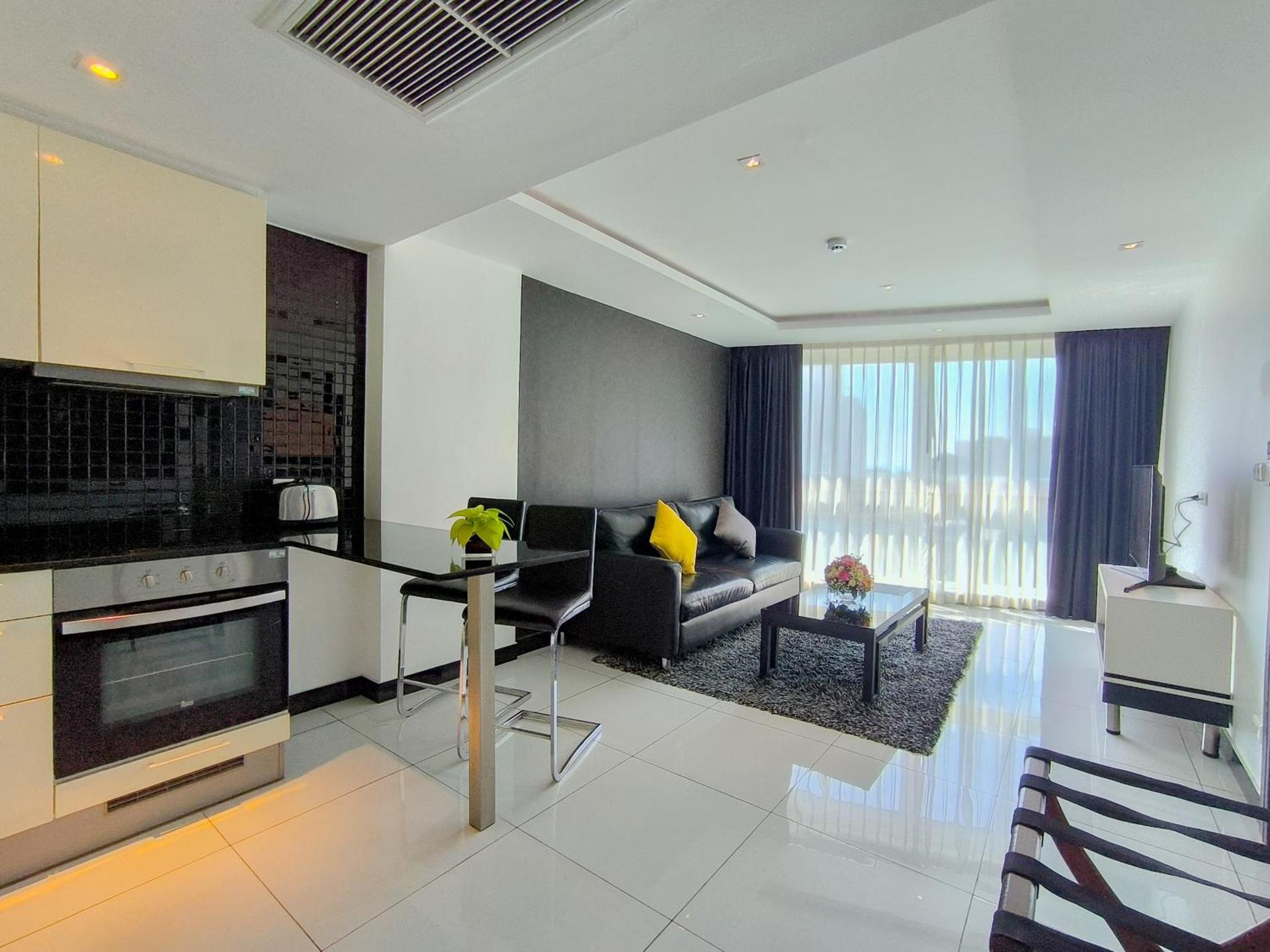 Nova Suites Pattaya by Compass Hospitality - Photo 5