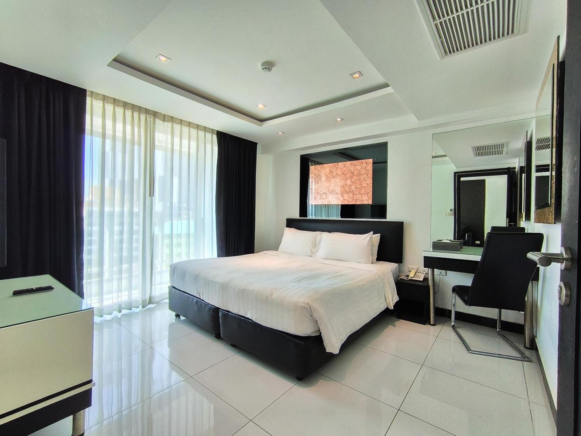 Nova Suites Pattaya by Compass Hospitality - Photo 4