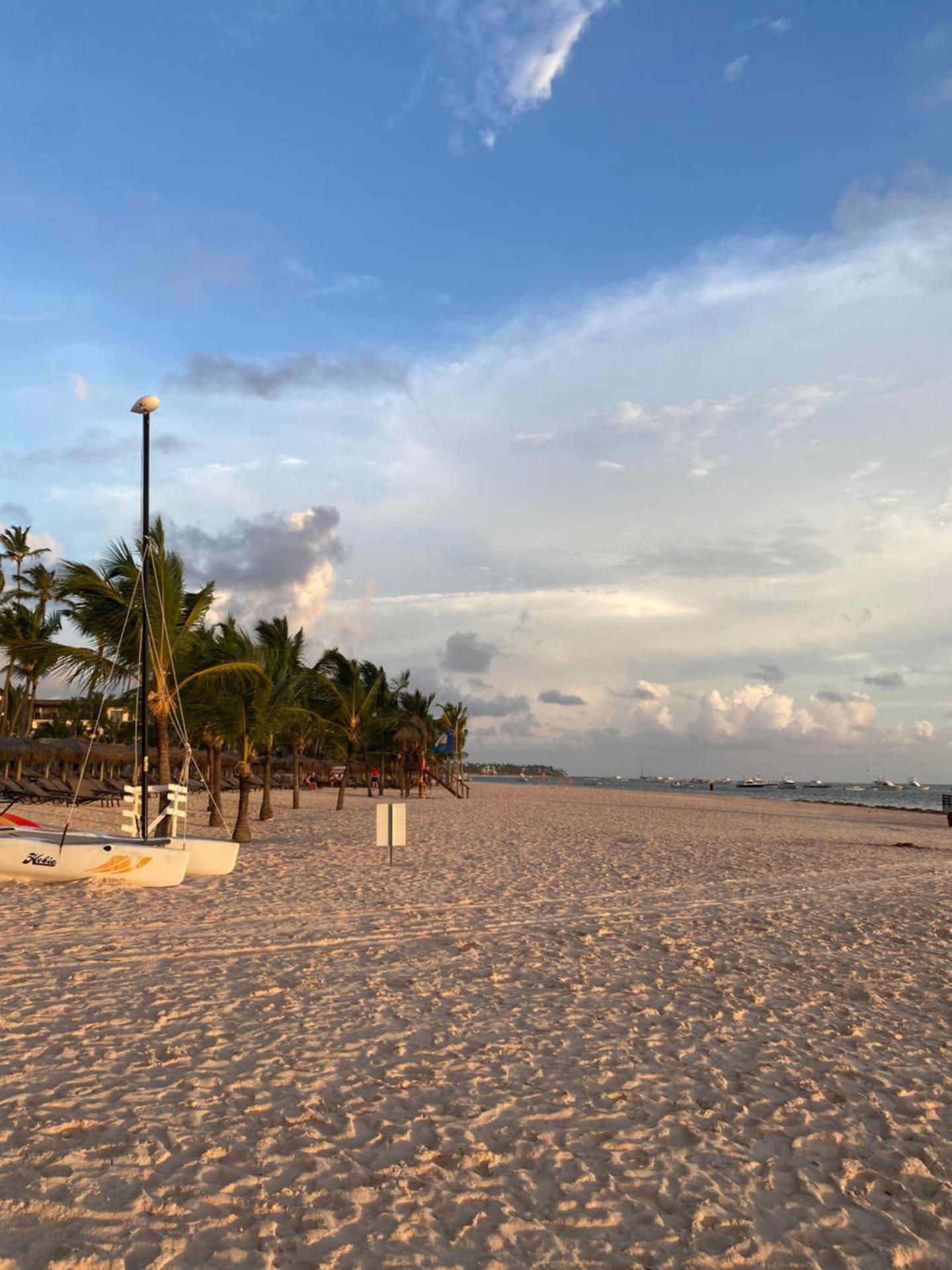 Un Lugar Único y Céntrico RD Los Corales - Photo 16