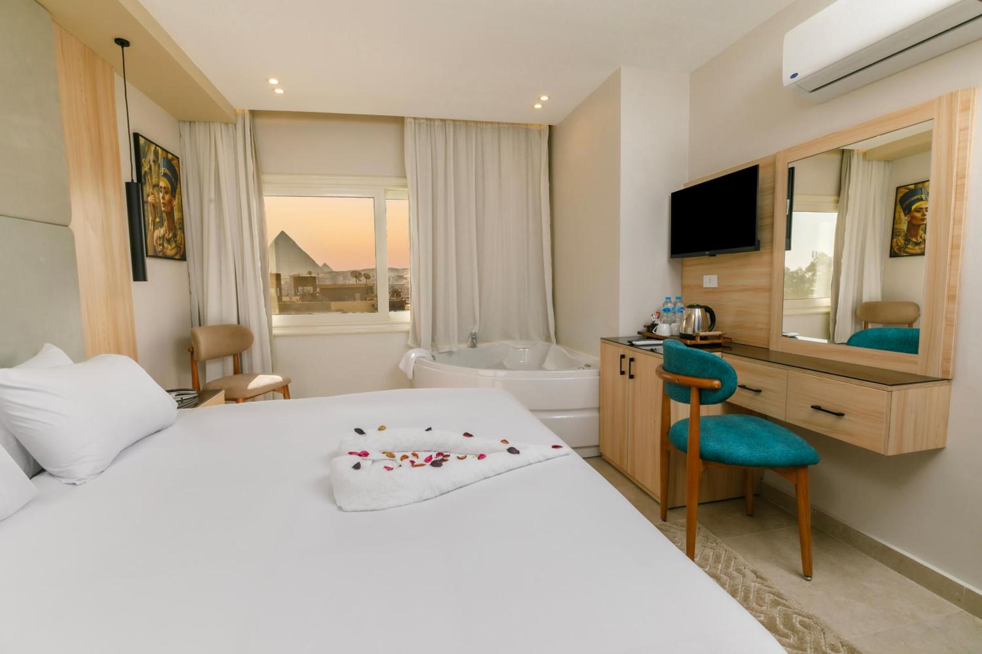 Tiye Pyramids Hotel - Photo 15