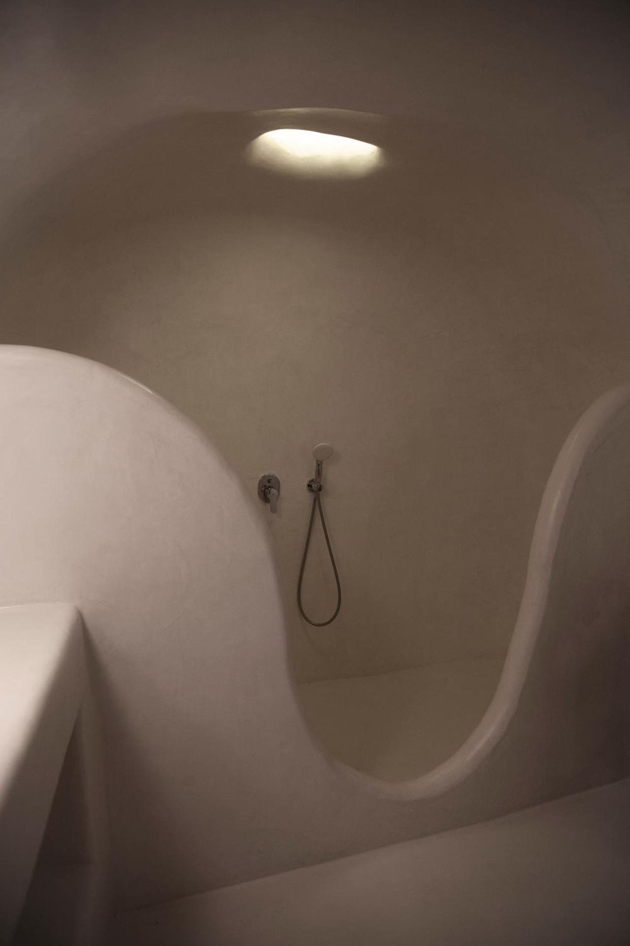 Alexander's Suites - Photo 67