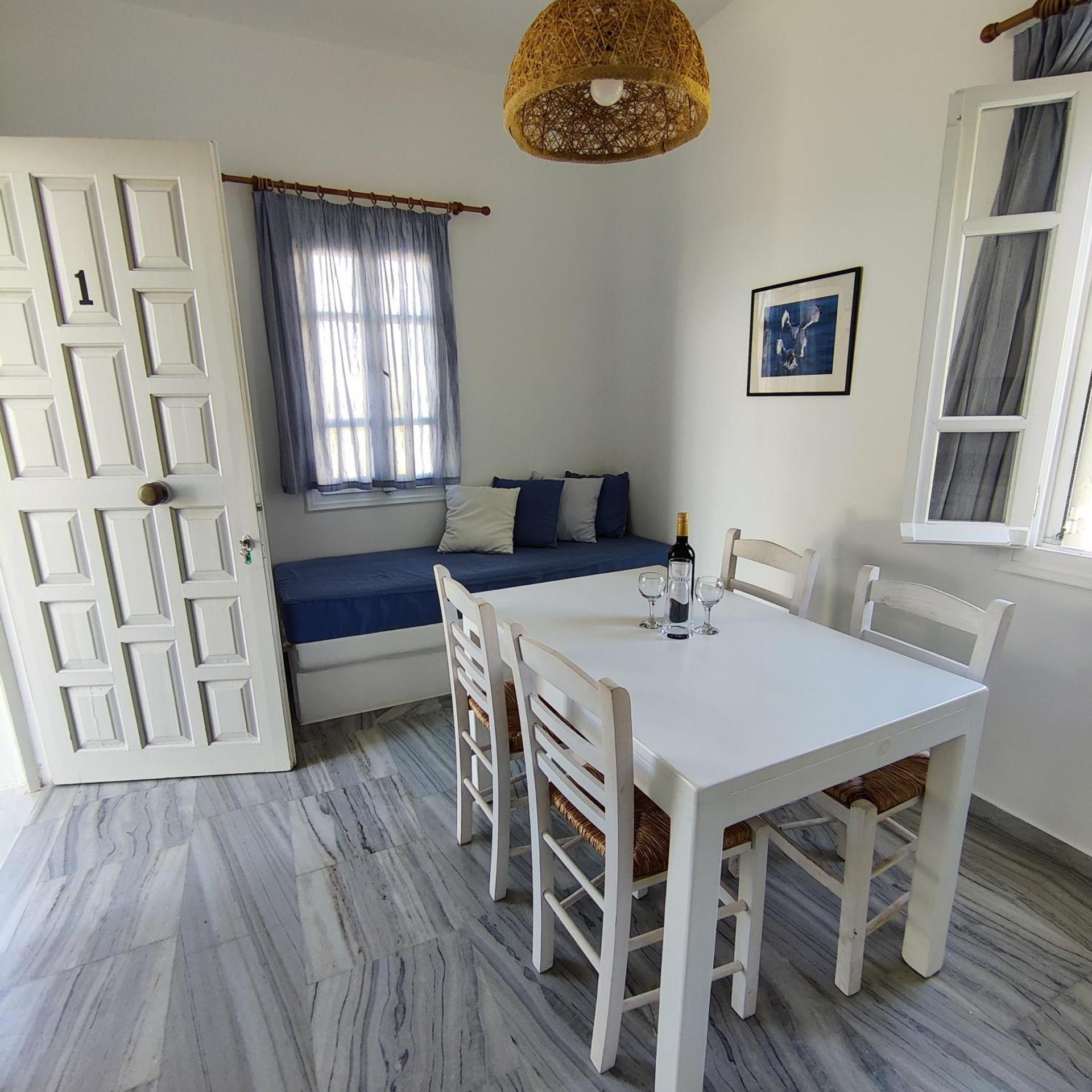 Portolati Paros Sea View Studios - Photo 5