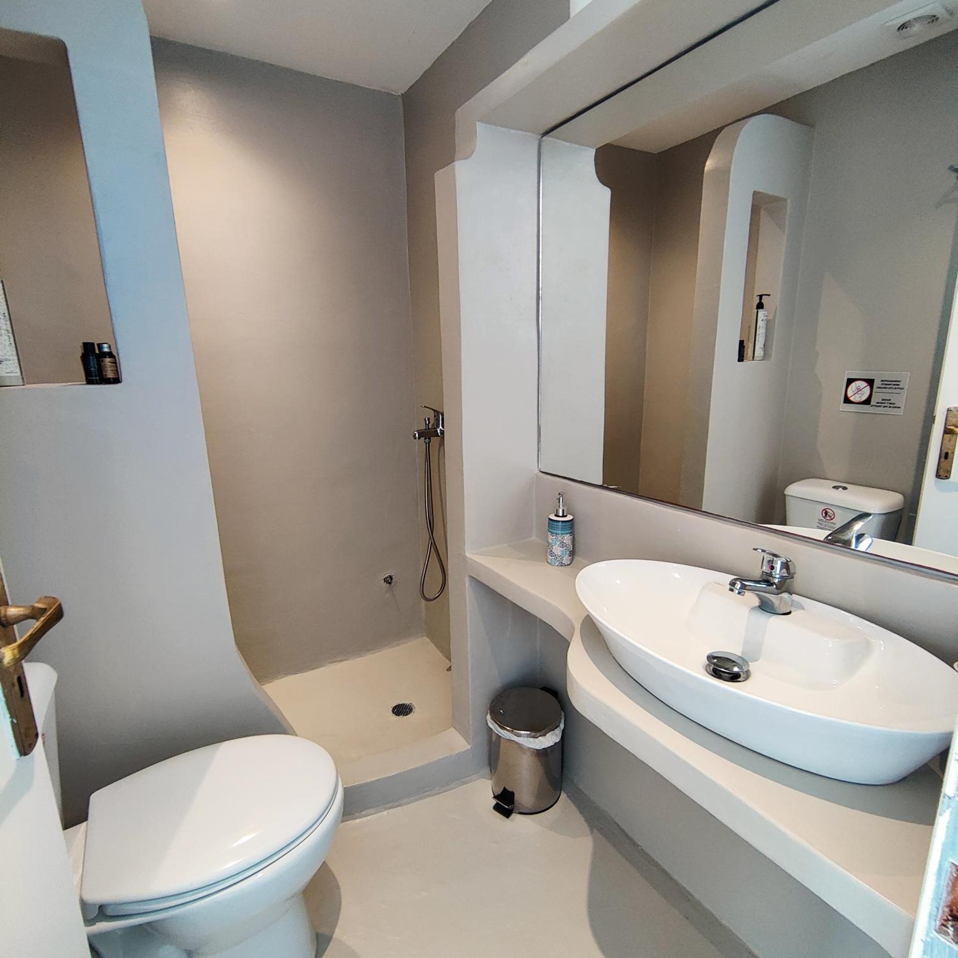 Portolati Paros Sea View Studios - Photo 2