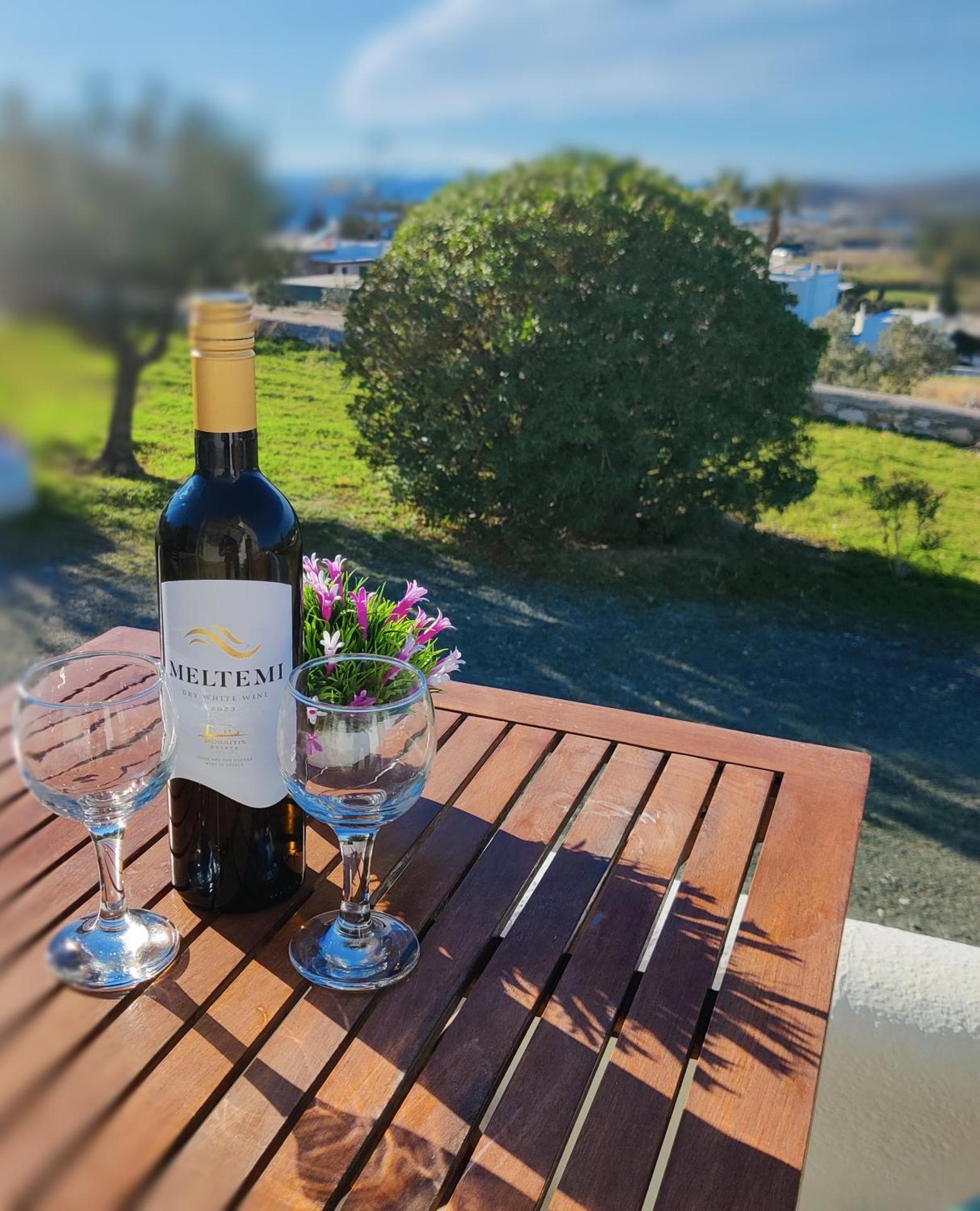 Portolati Paros Sea View Studios - Photo 9