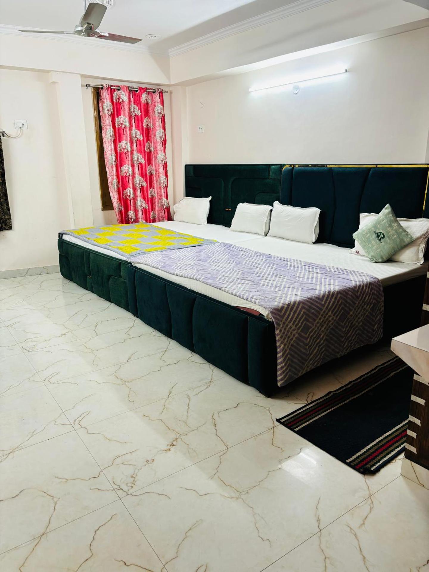 The Aziz Residency - Photo 16