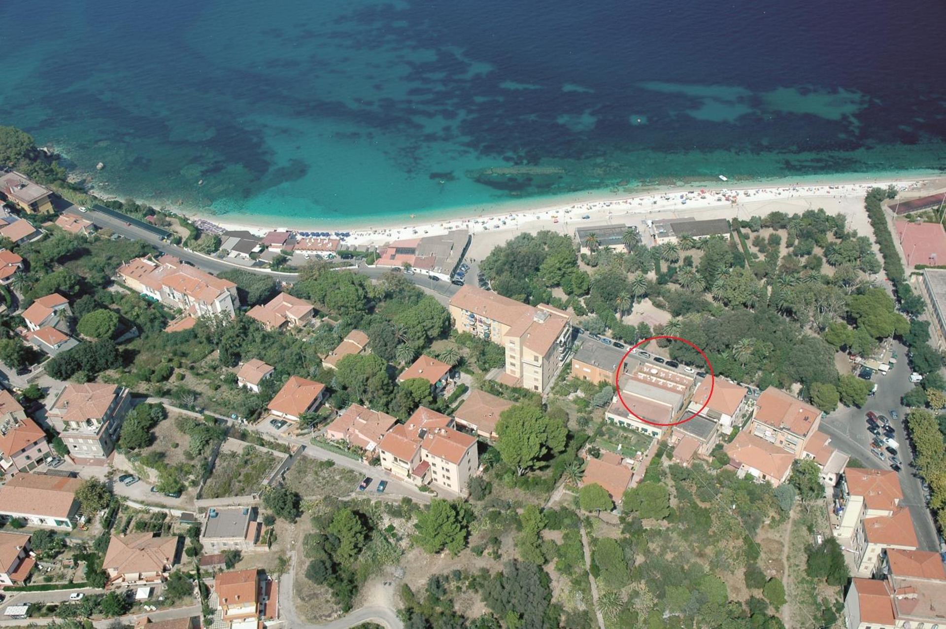 Hotel Crystal - Photo 10