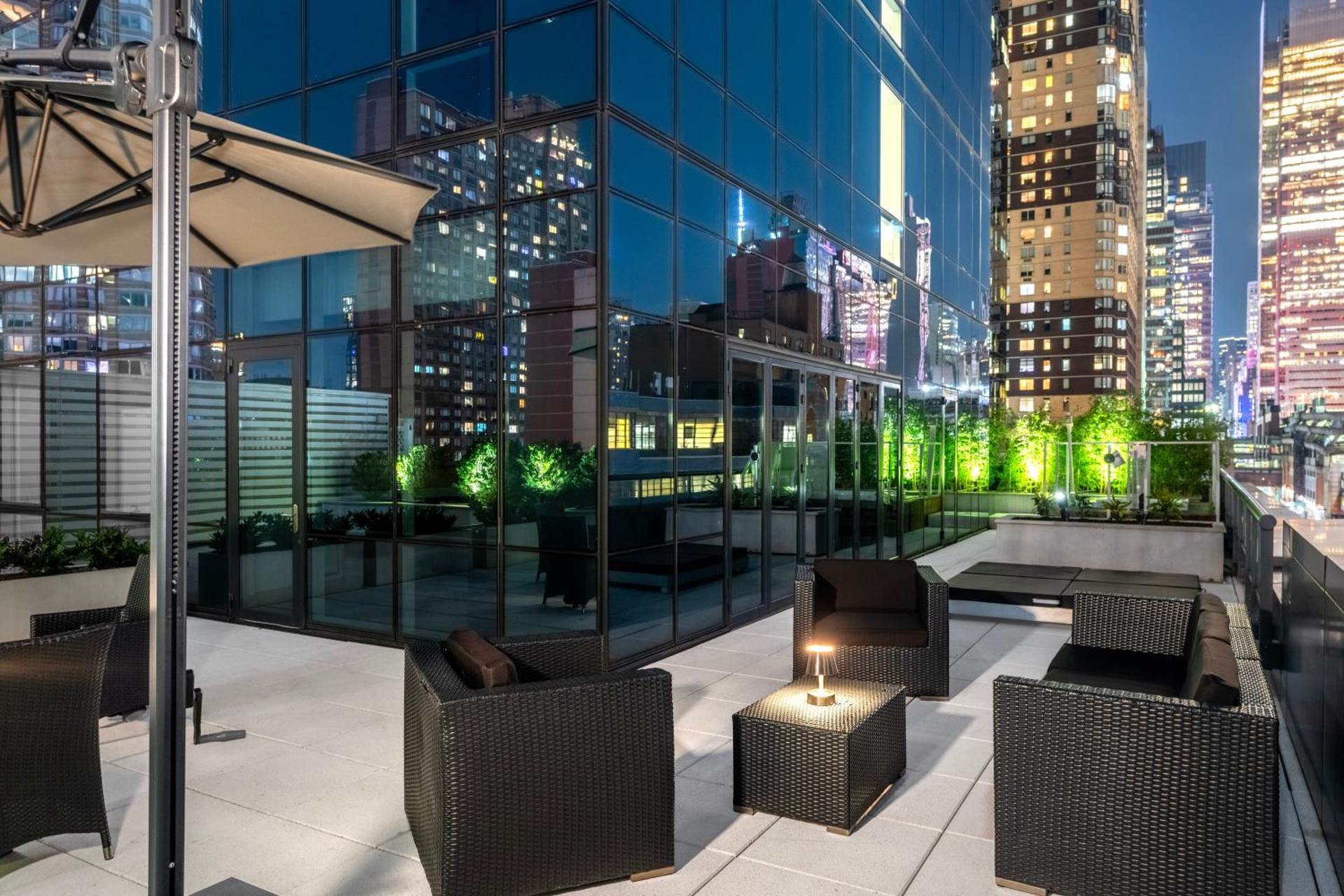 YOTEL New York Times Square - Photo 106