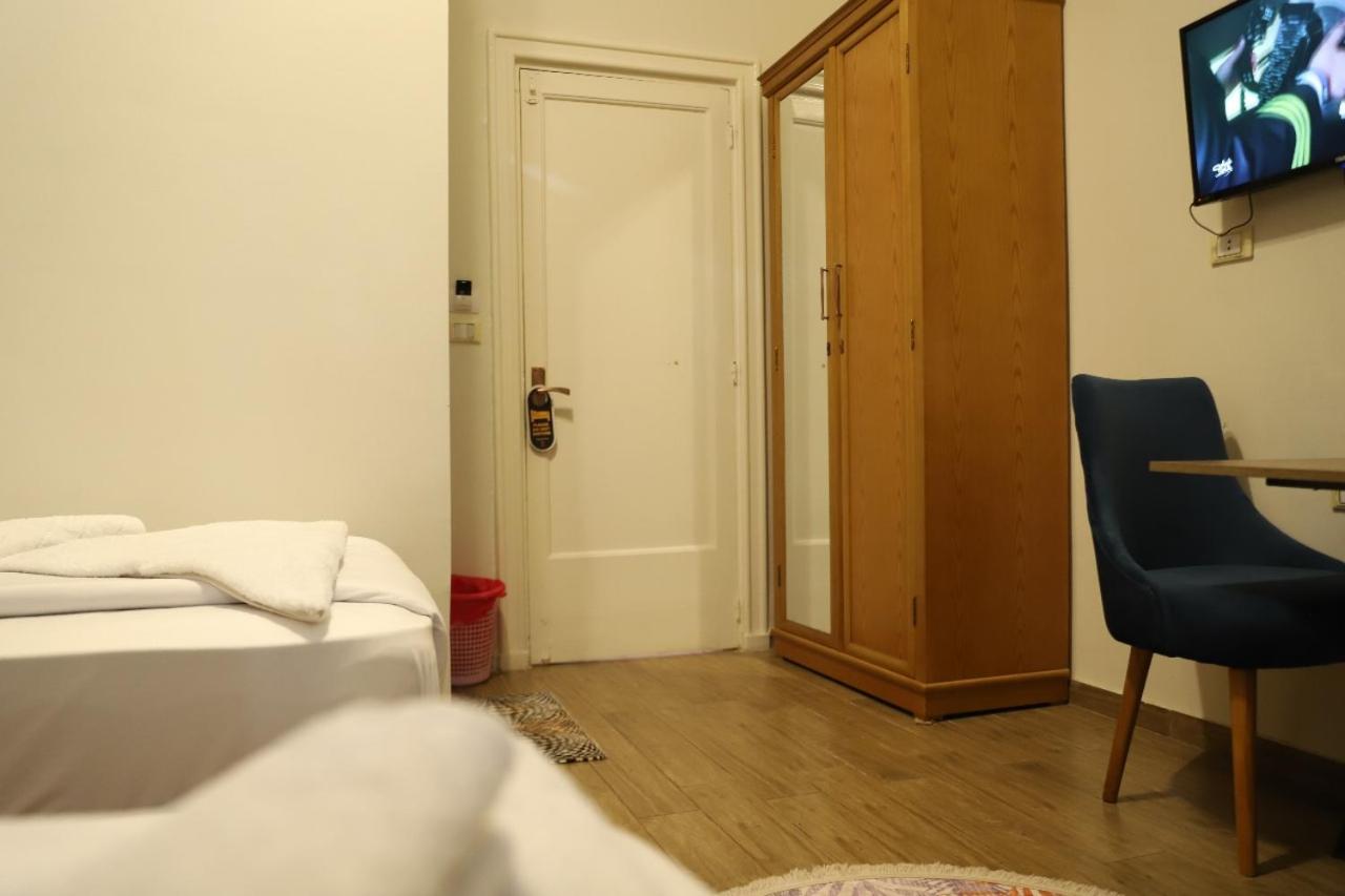 Golden Palace Hotel - Photo 55