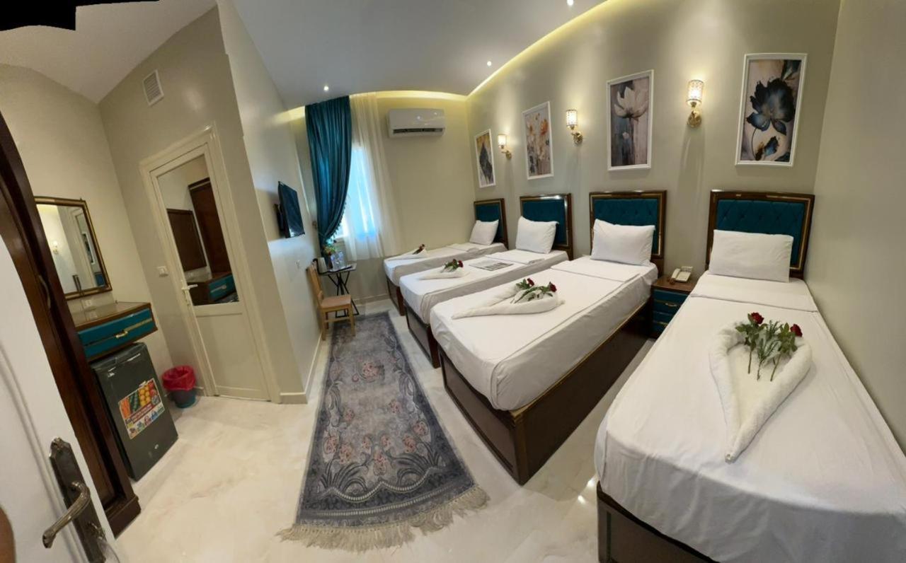 Golden Palace Hotel - Photo 70