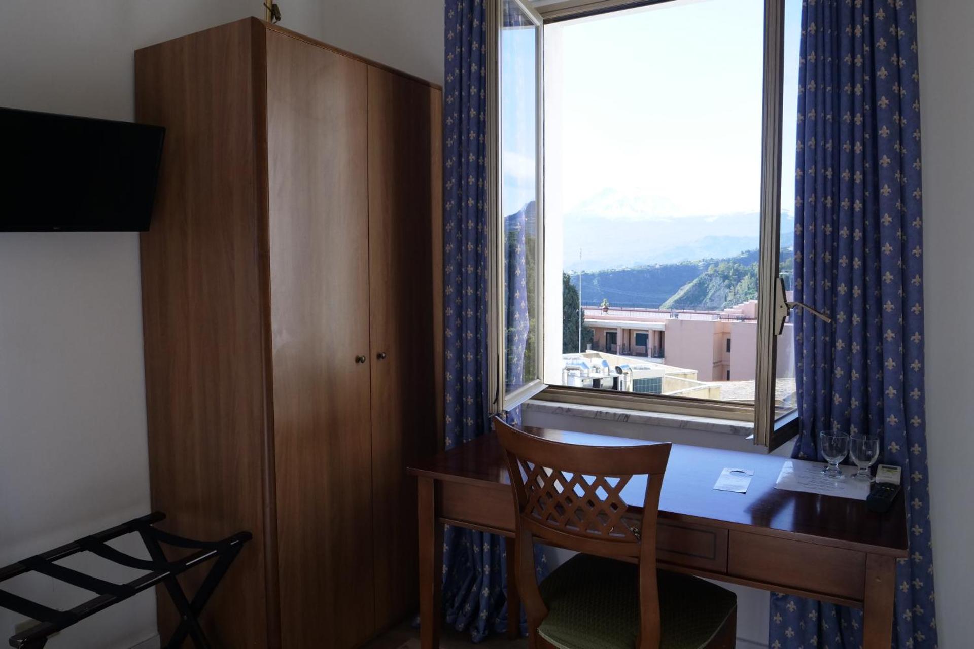 Hotel Elios Tao - Photo 88