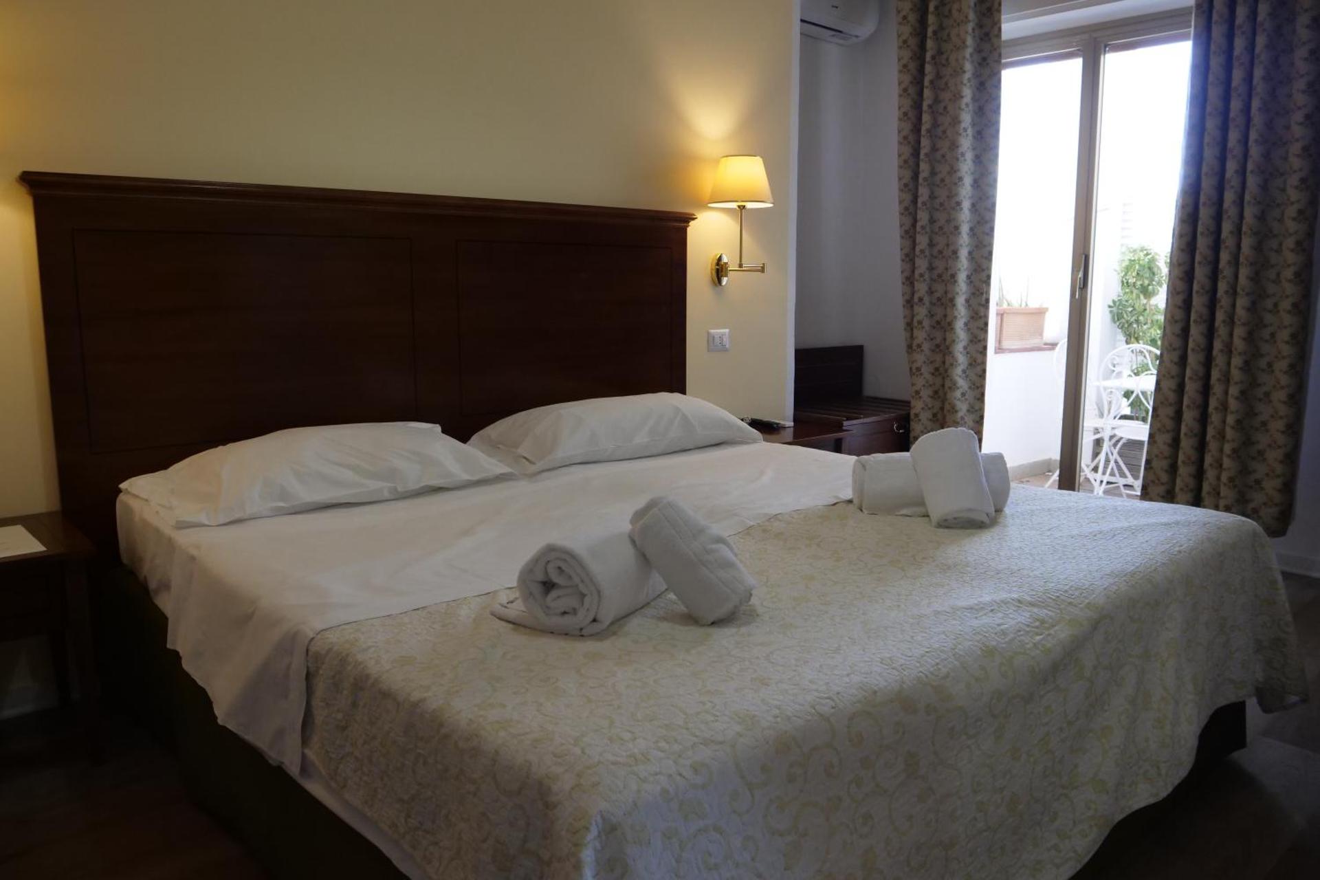 Hotel Elios Tao - Photo 15