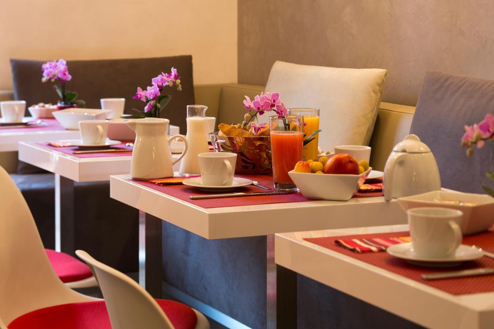 Hotel des Arceaux - Photo 34