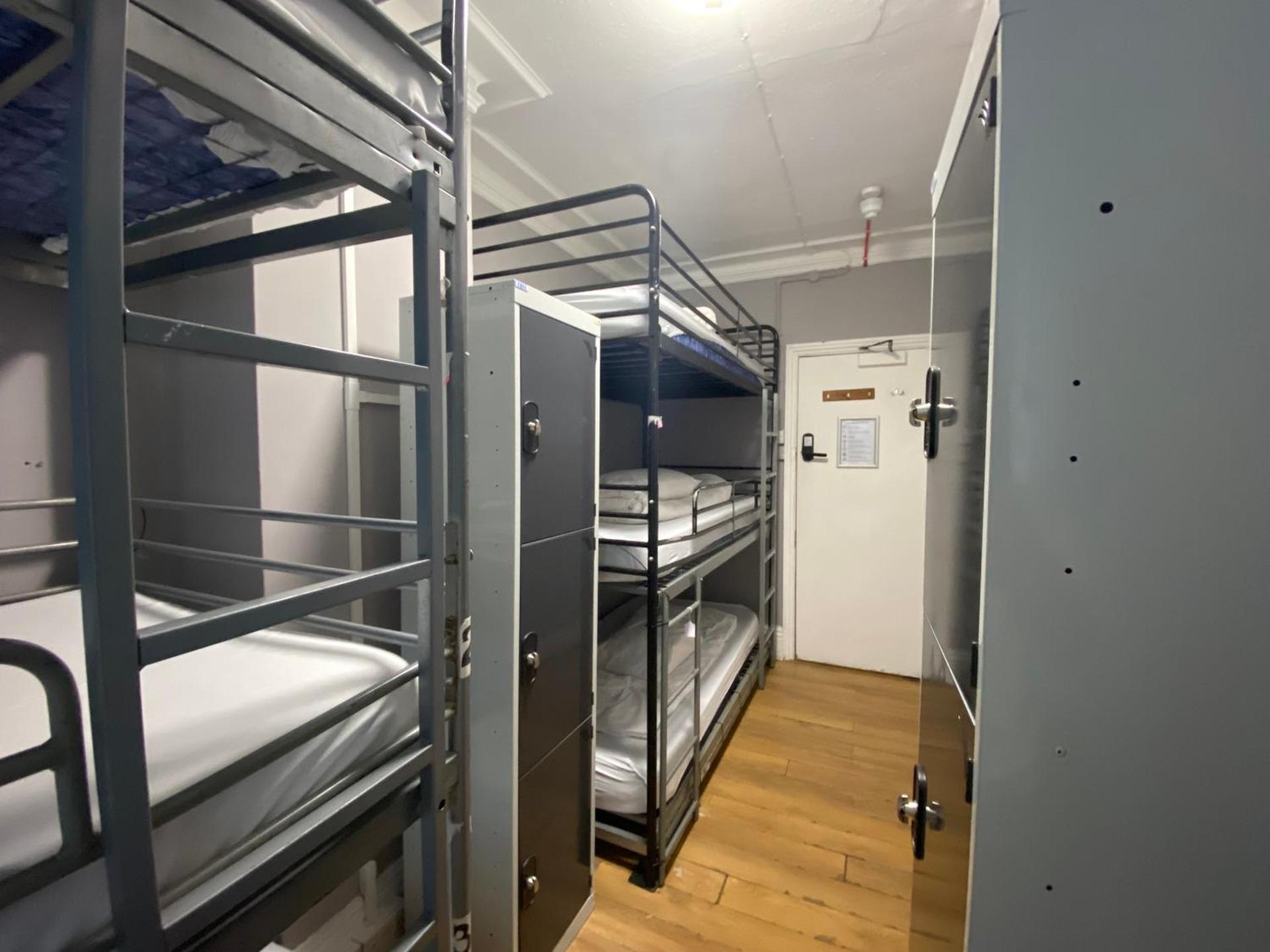 Queen Elizabeth Hostel - Photo 3