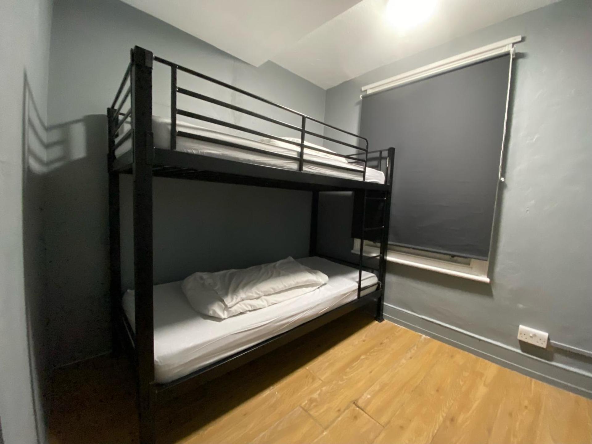 Queen Elizabeth Hostel - Photo 9