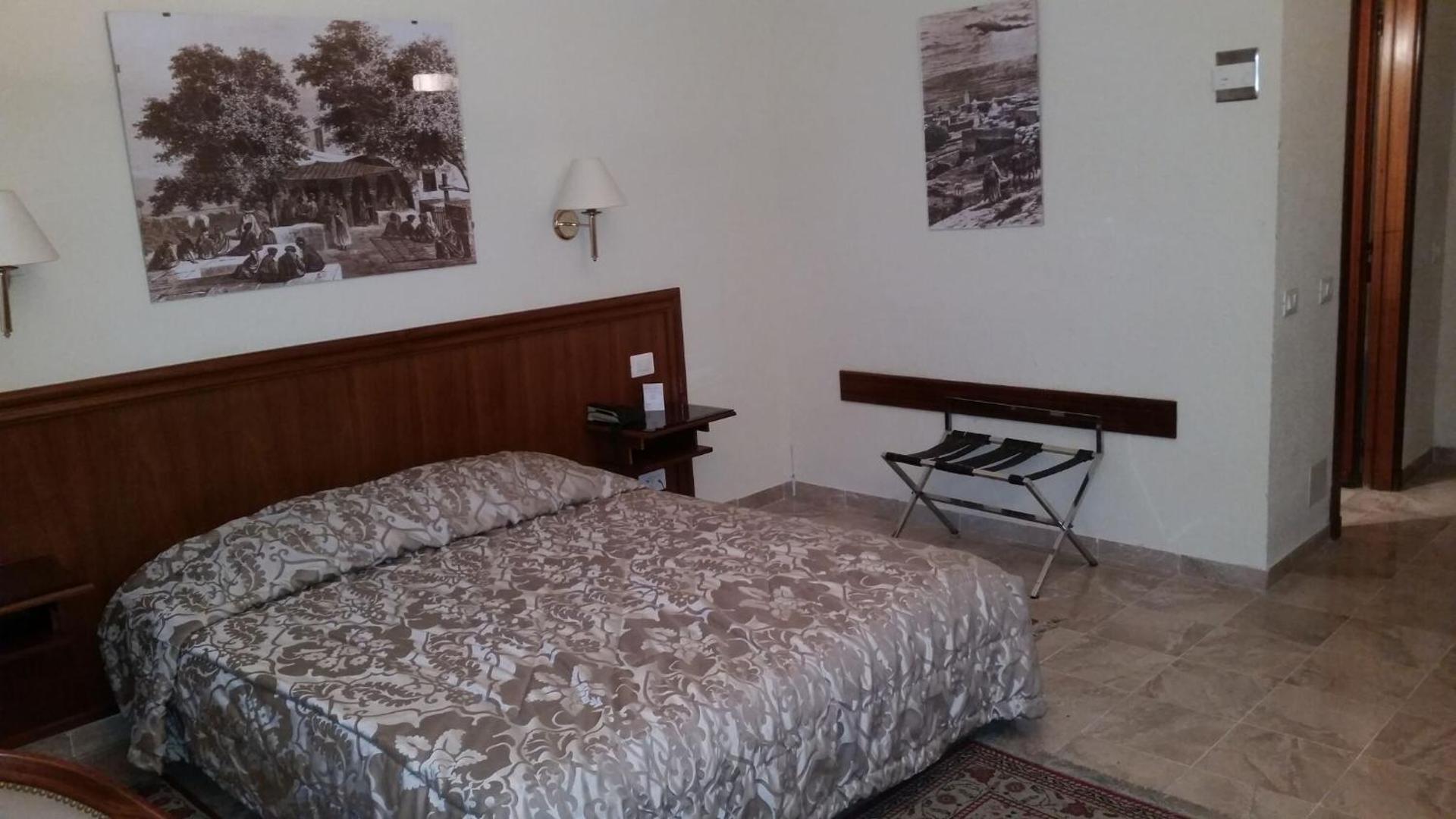 El Hana International - Photo 32