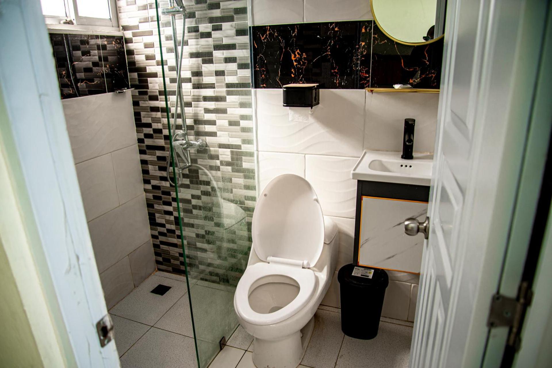 Hotel J&M - Photo 16