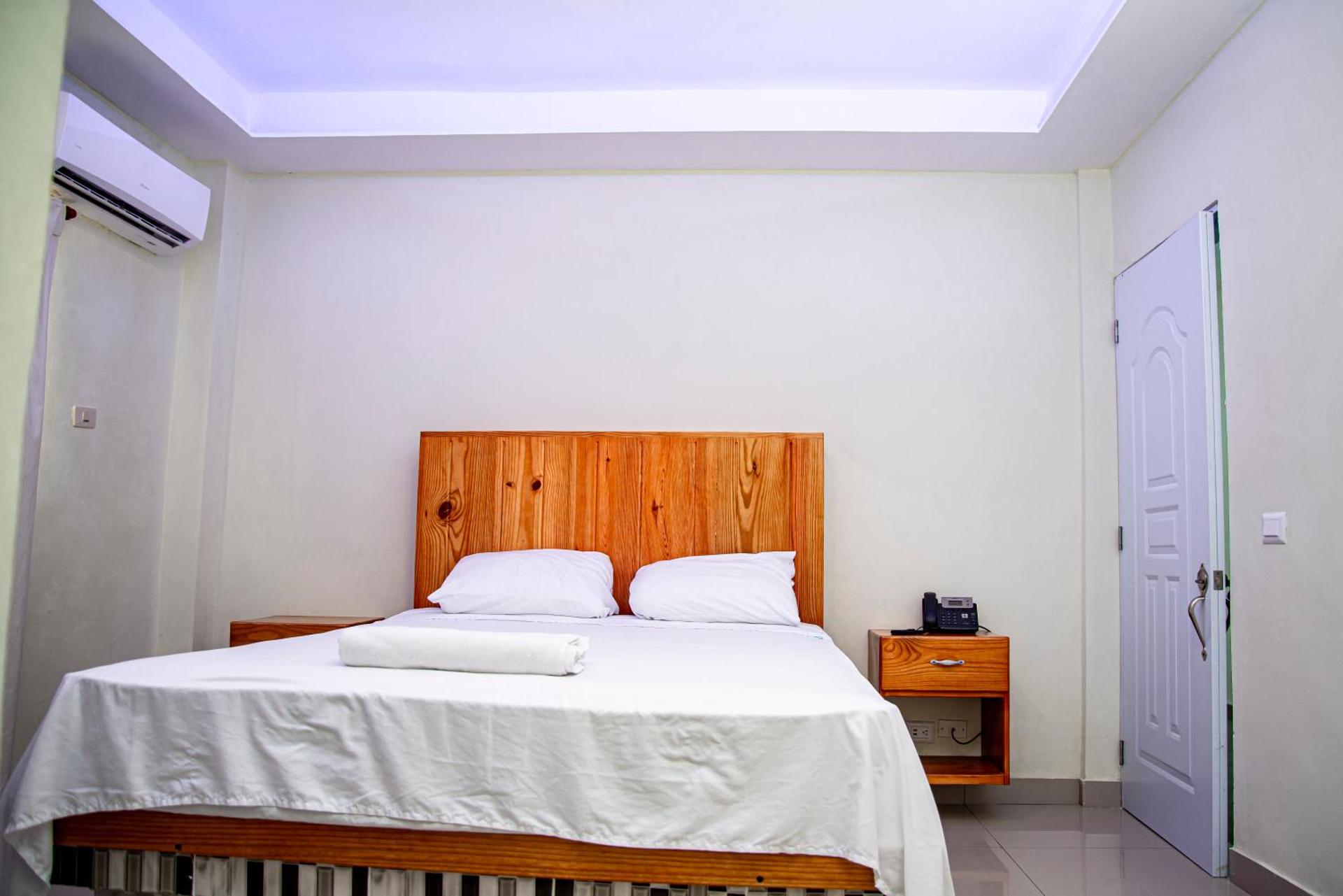 Hotel J&M - Photo 25