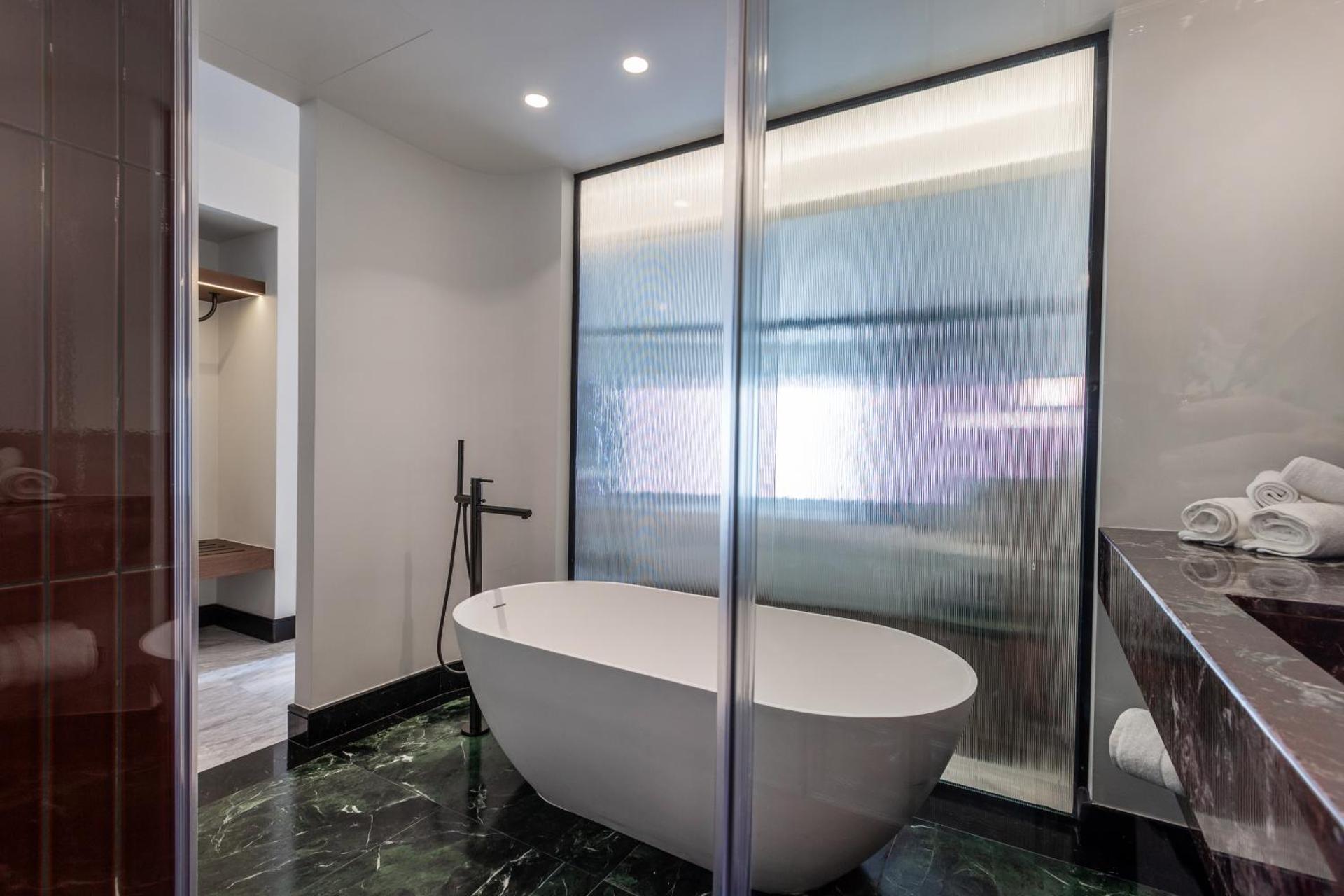 L'Avventura Suites - Photo 41