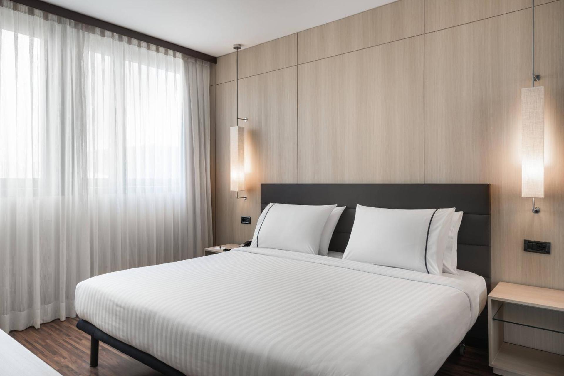 AC Hotel Firenze by Marriott - Photo 7