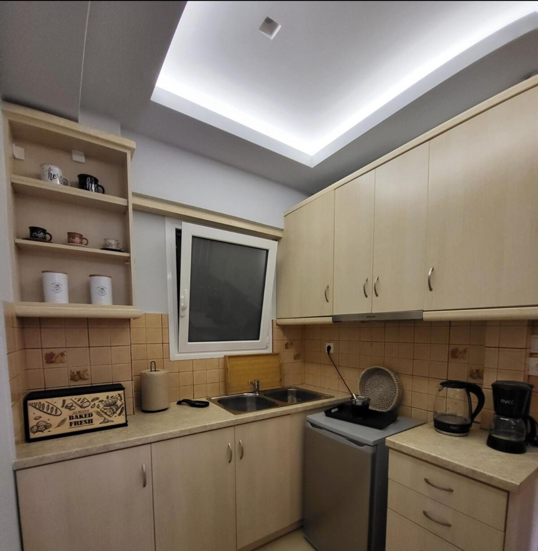 Glory Apartment 3is septemvriou - Photo 19