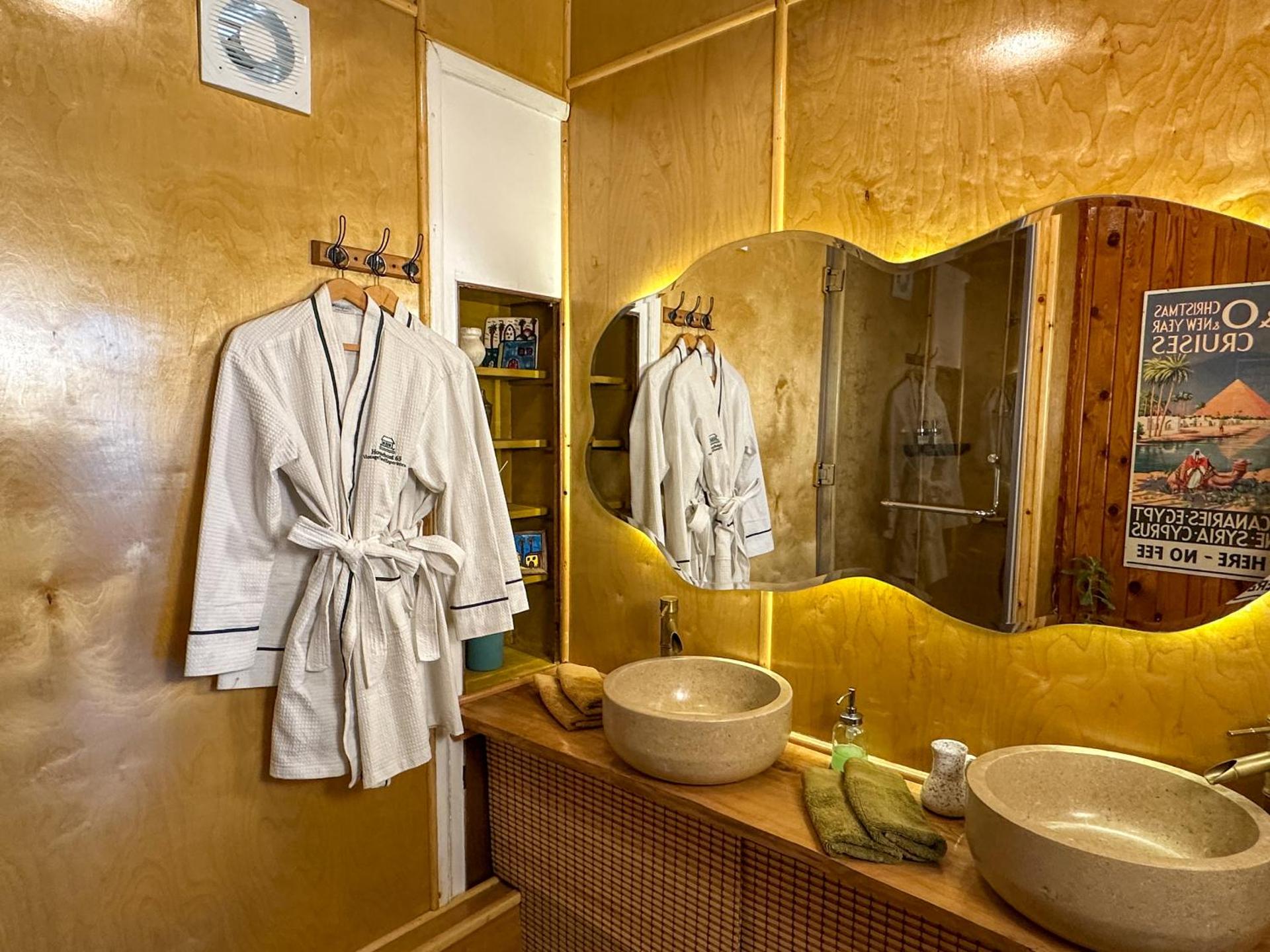 Houseboat65 - Historic home on the Nile - Central Cairo - Photo 26