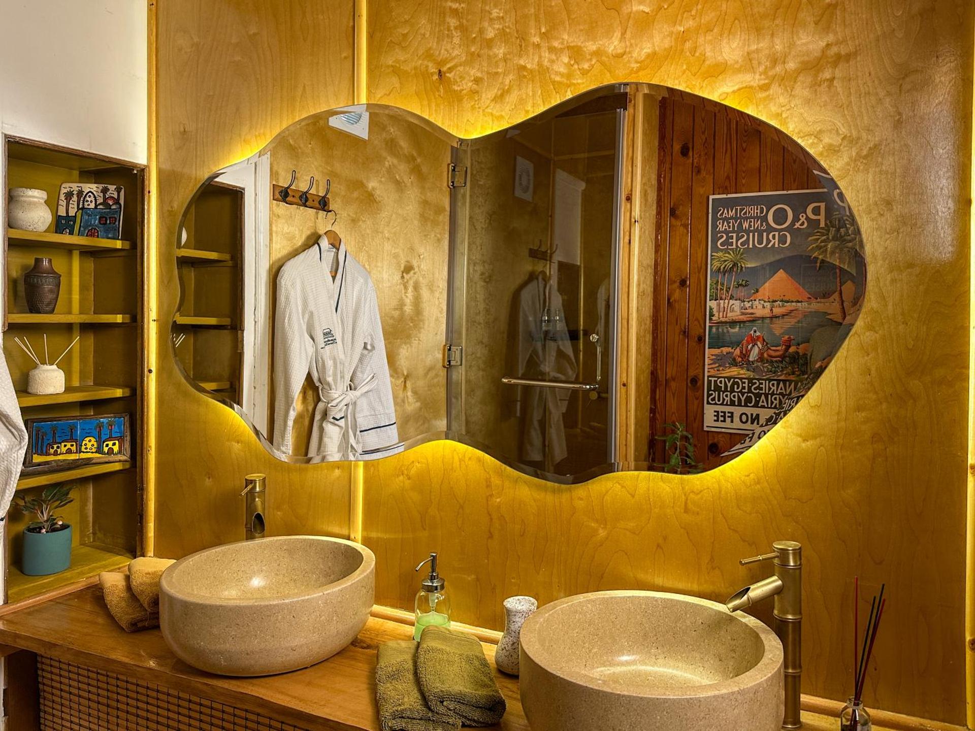 Houseboat65 - Historic home on the Nile - Central Cairo - Photo 25