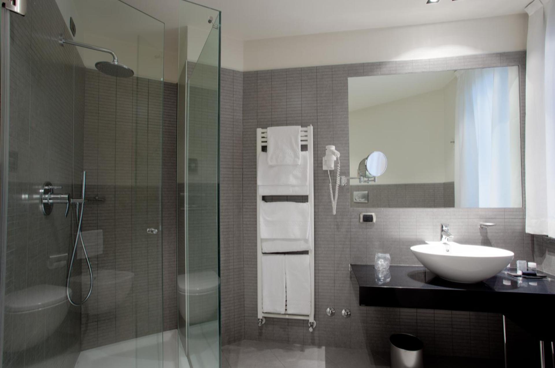 Hotel Ovest - Photo 29