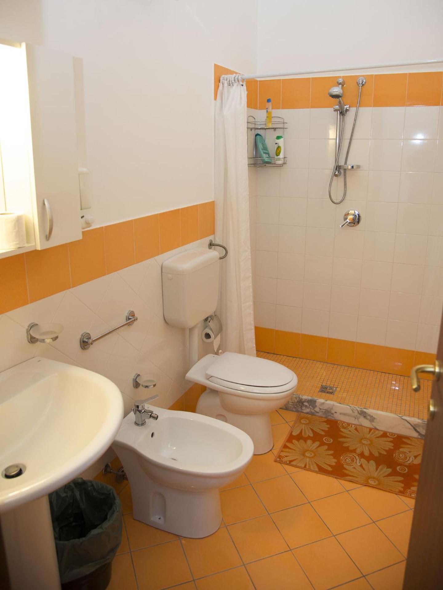 Case Saniela - Photo 38