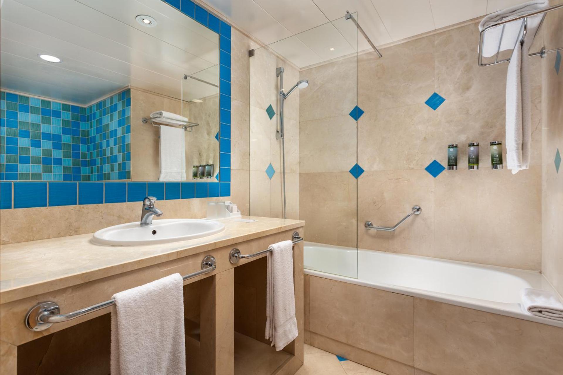Grande Real Santa Eulalia Resort & Hotel Spa - Photo 24