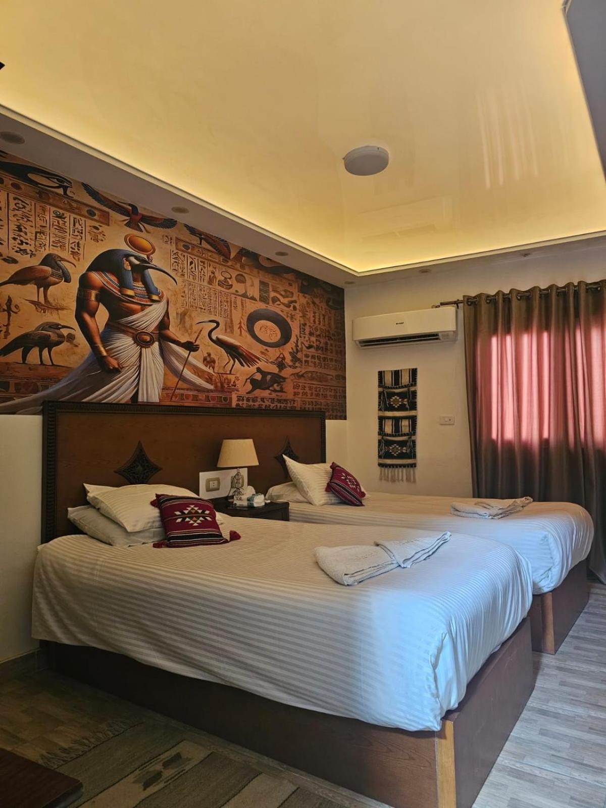 Atlantis Pyramids Inn - Photo 7