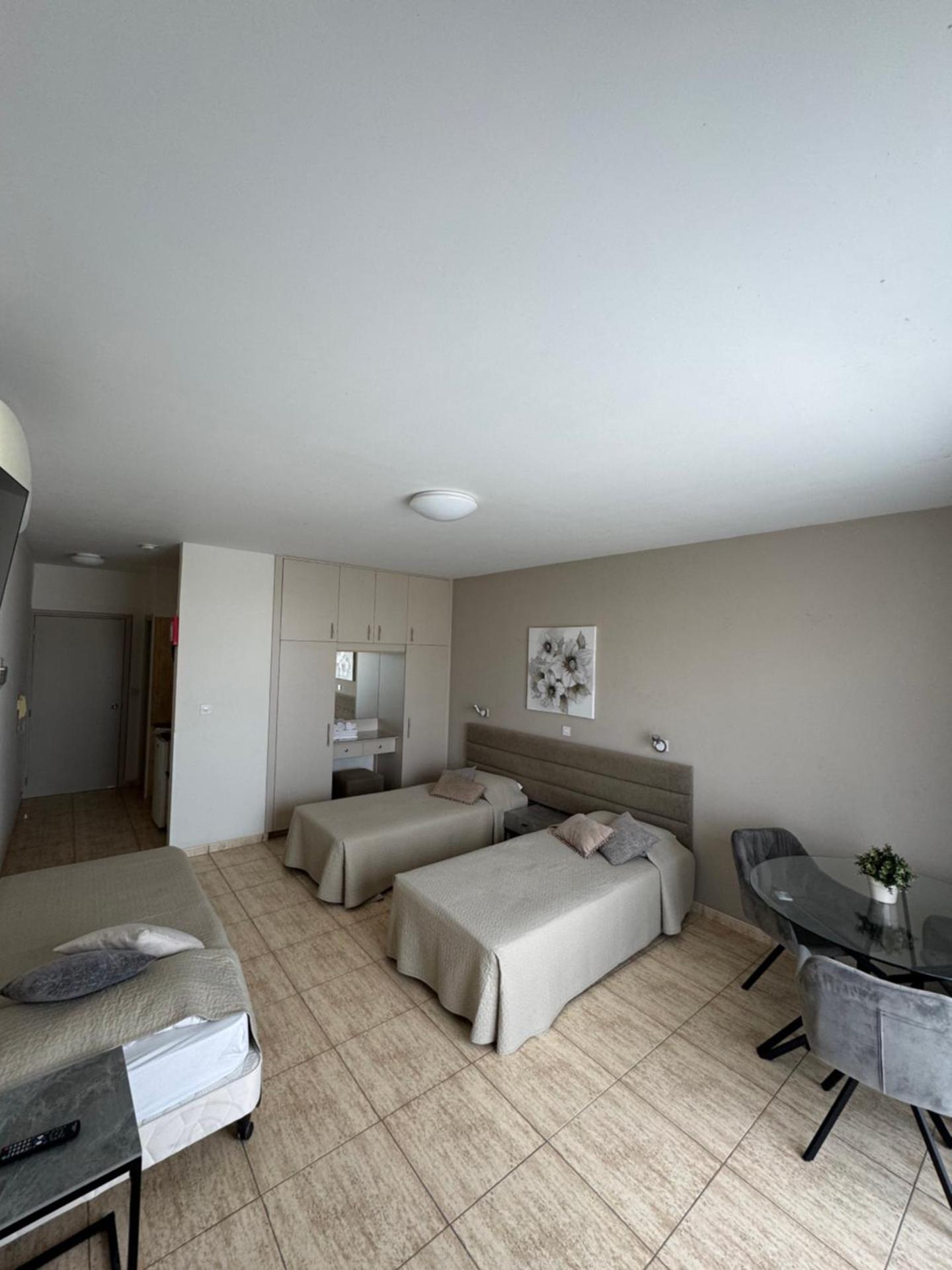 Marianna Hotel Apartments - Photo 6