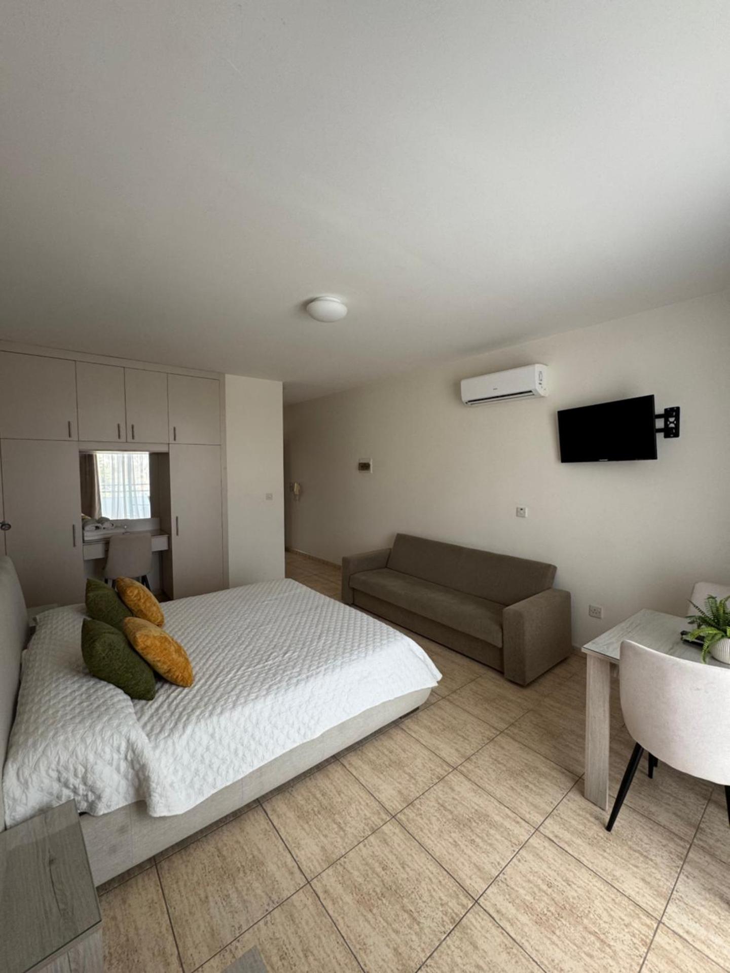Marianna Hotel Apartments - Photo 33