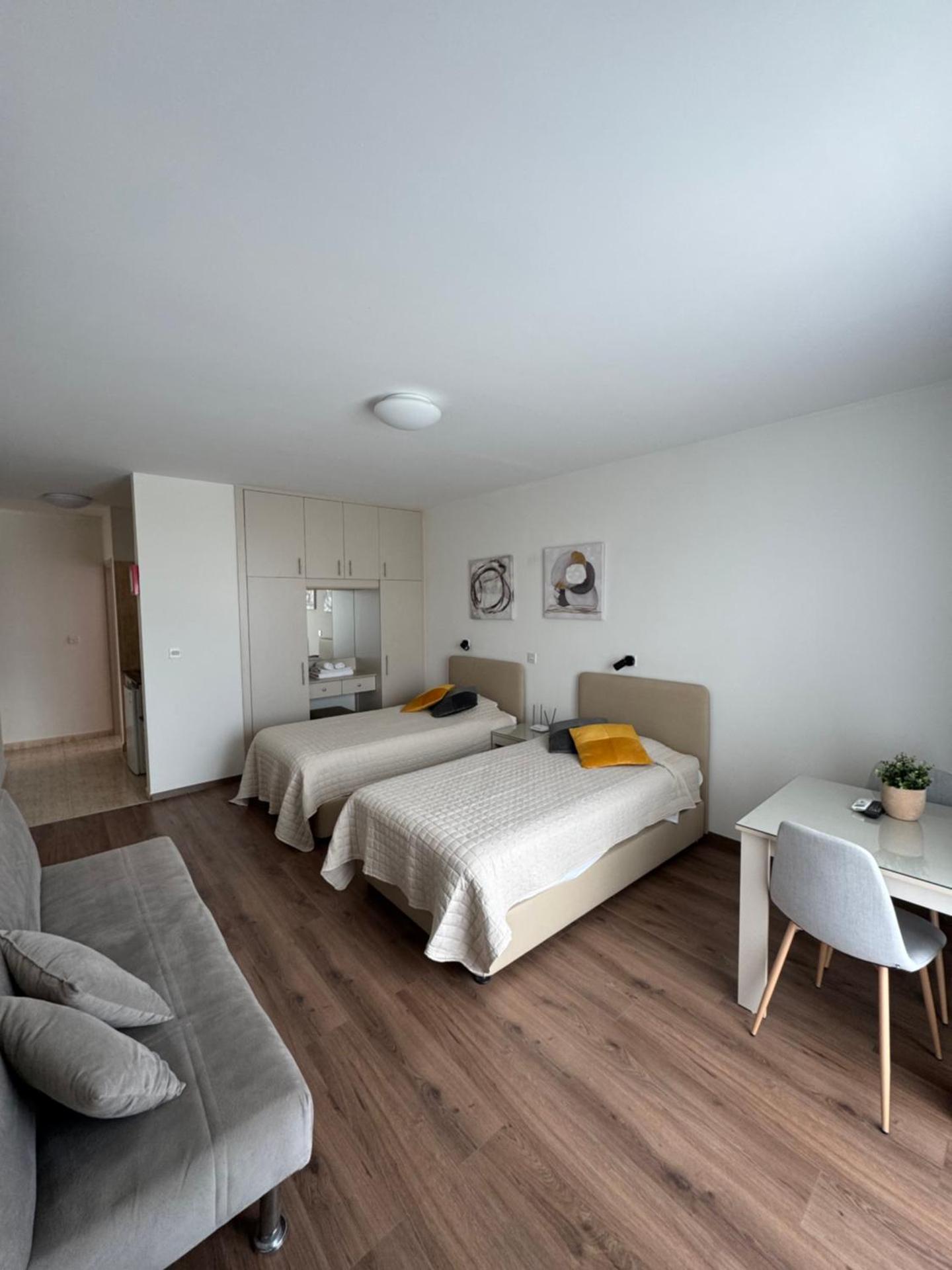 Marianna Hotel Apartments - Photo 9