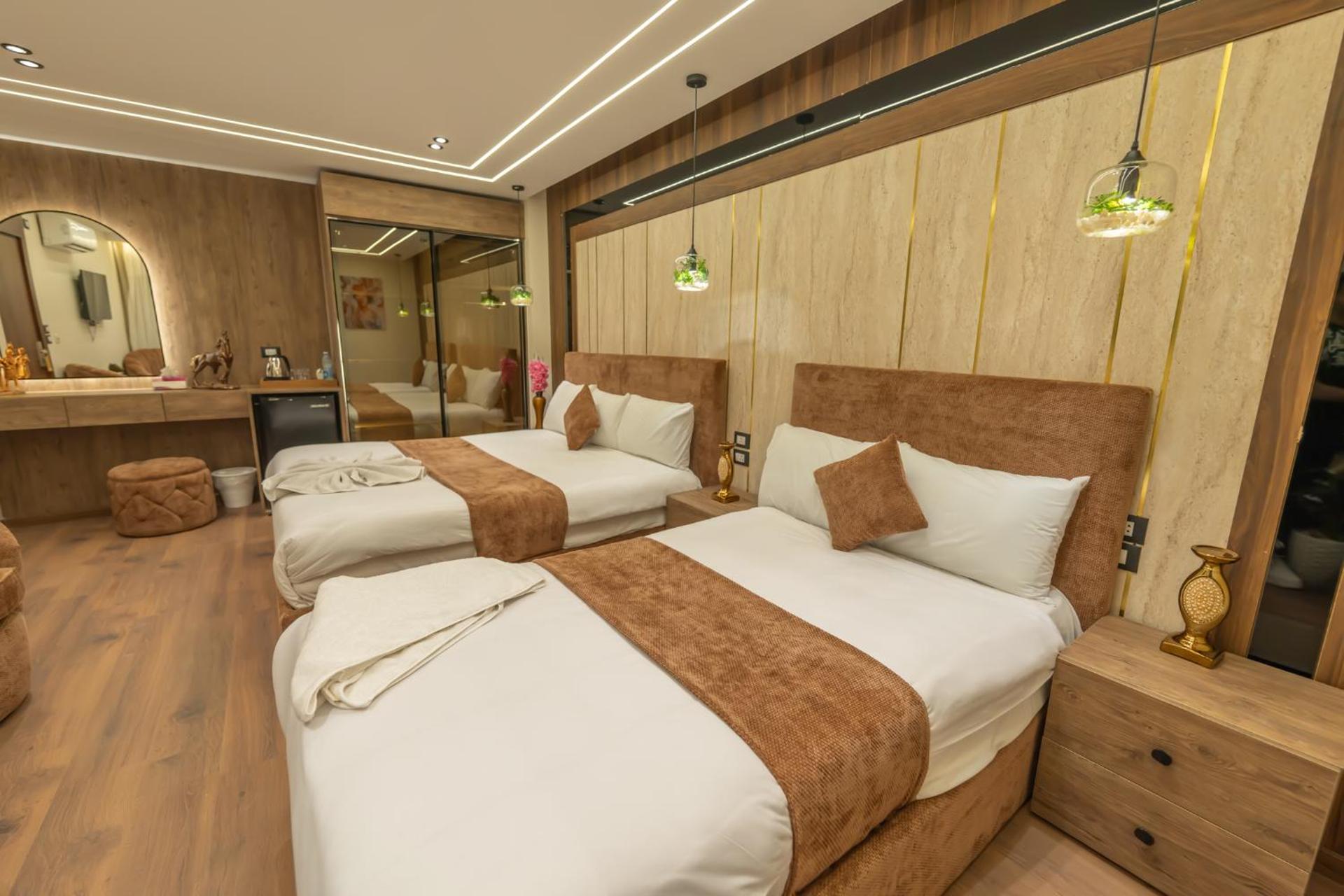 Deluxe Triple Room